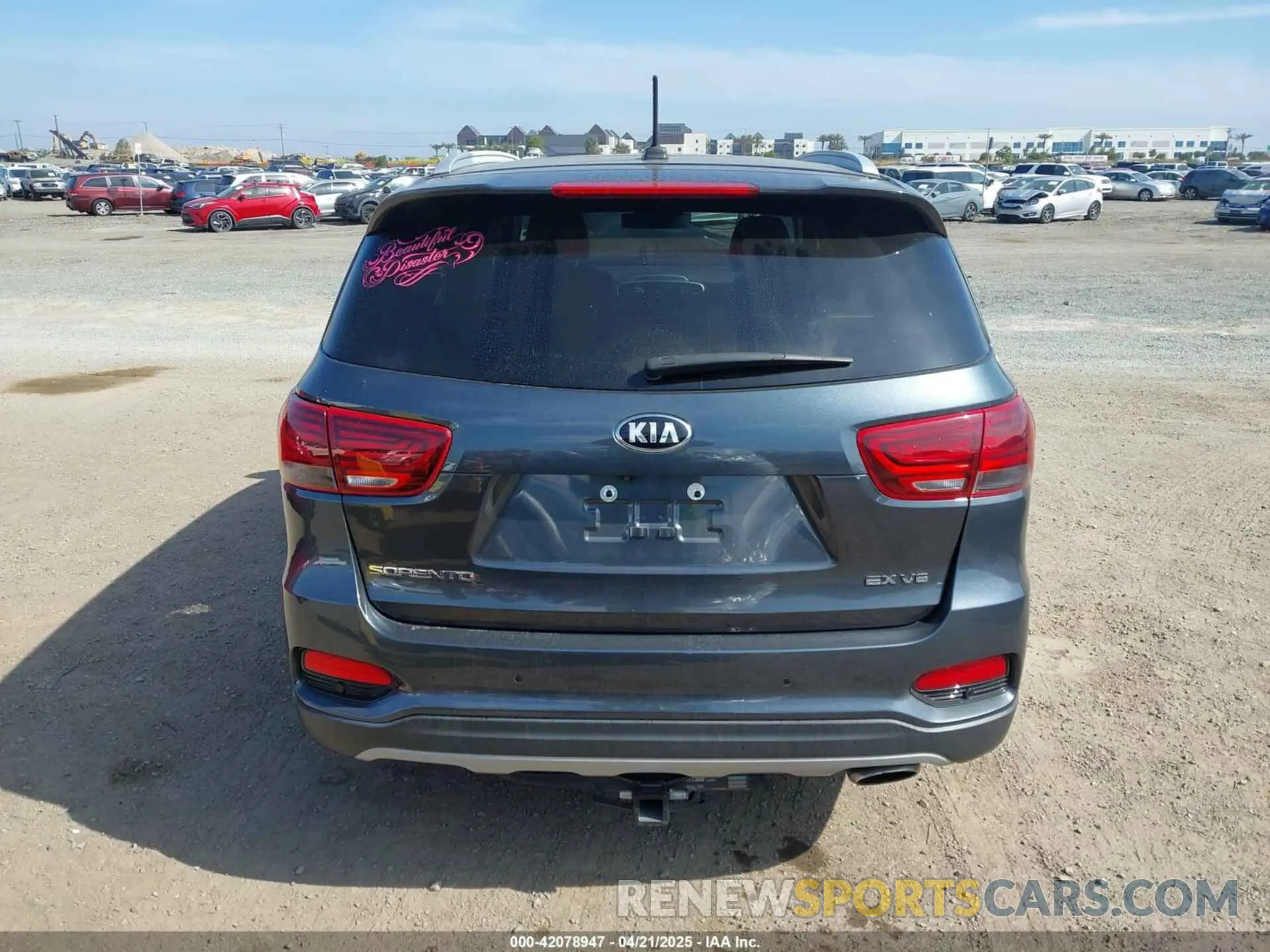 15 Photograph of a damaged car 5XYPHDA52LG710671 KIA SORENTO 2020