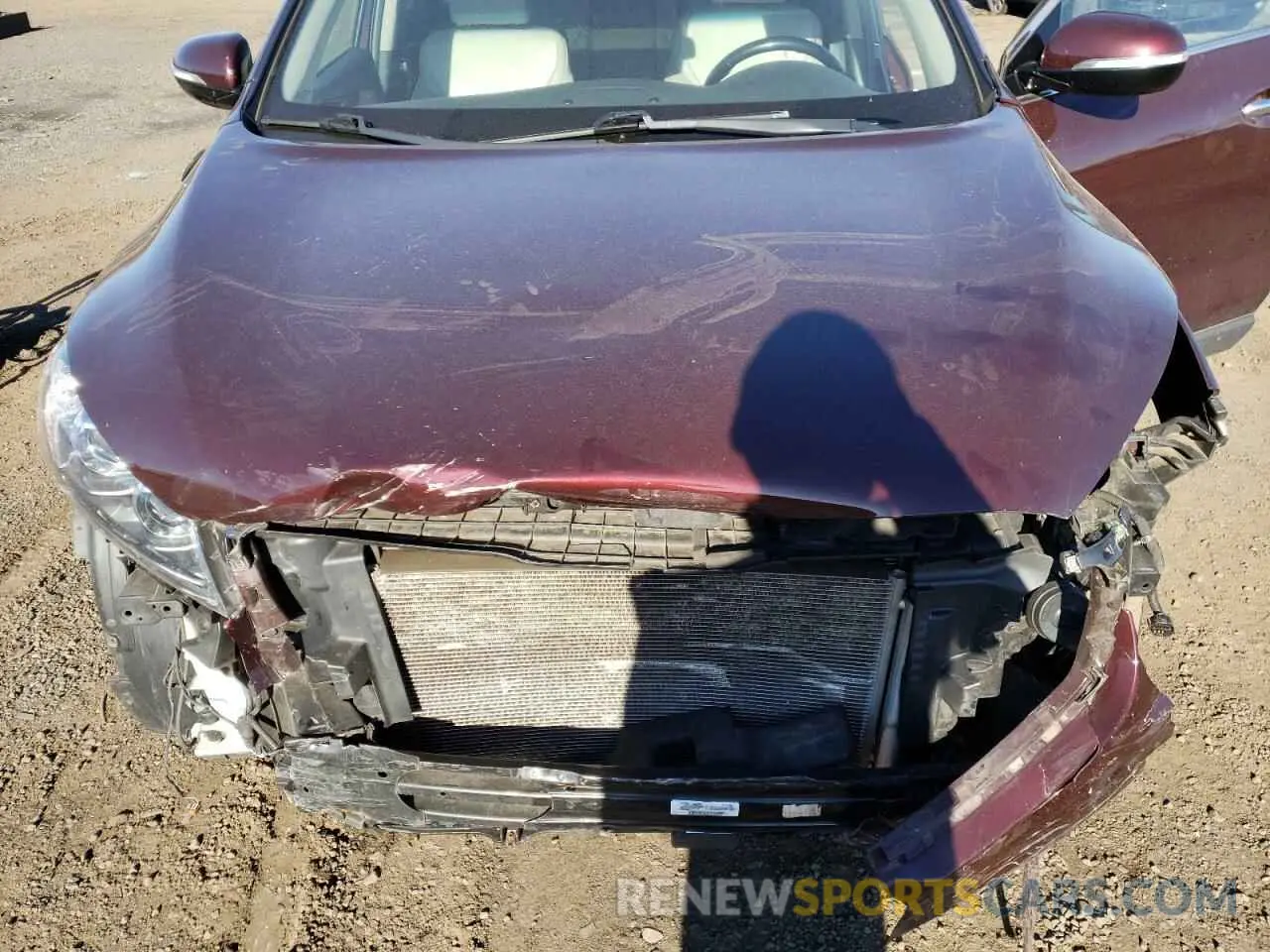 13 Photograph of a damaged car 5XYPHDA56LG691445 KIA SORENTO 2020