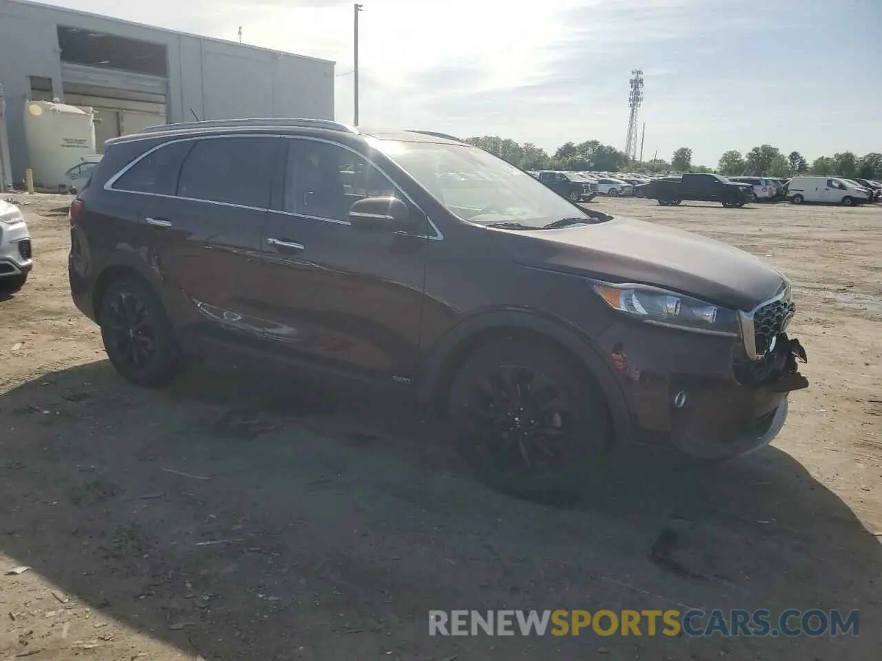 4 Photograph of a damaged car 5XYPHDA5XLG707405 KIA SORENTO 2020