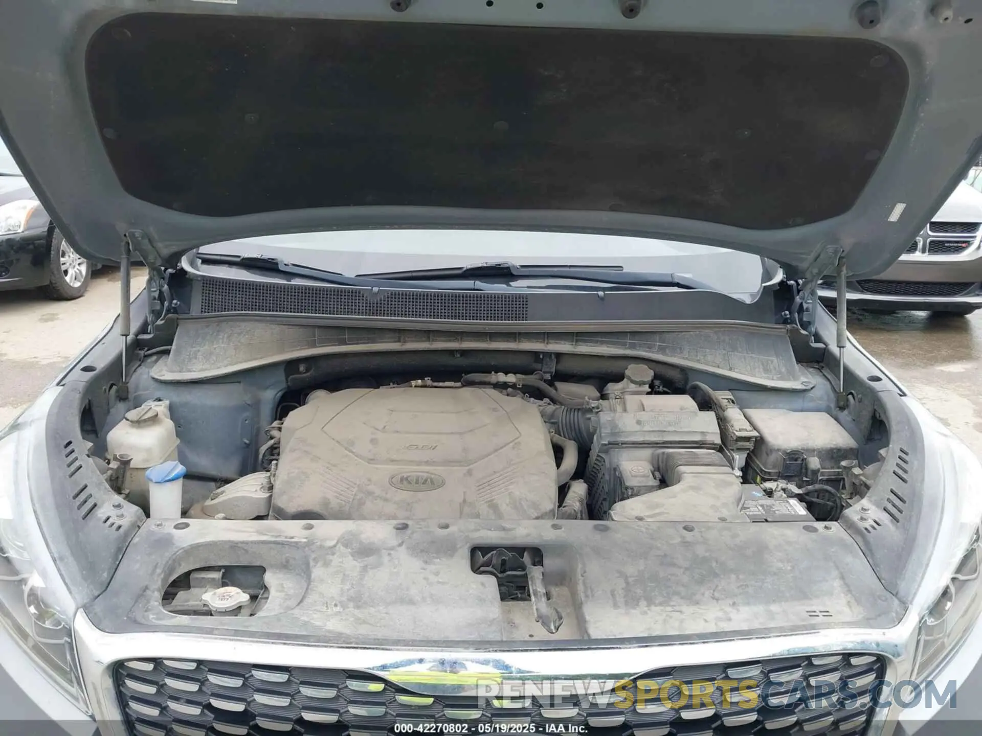 10 Photograph of a damaged car 5XYPKDA52LG648240 KIA SORENTO 2020