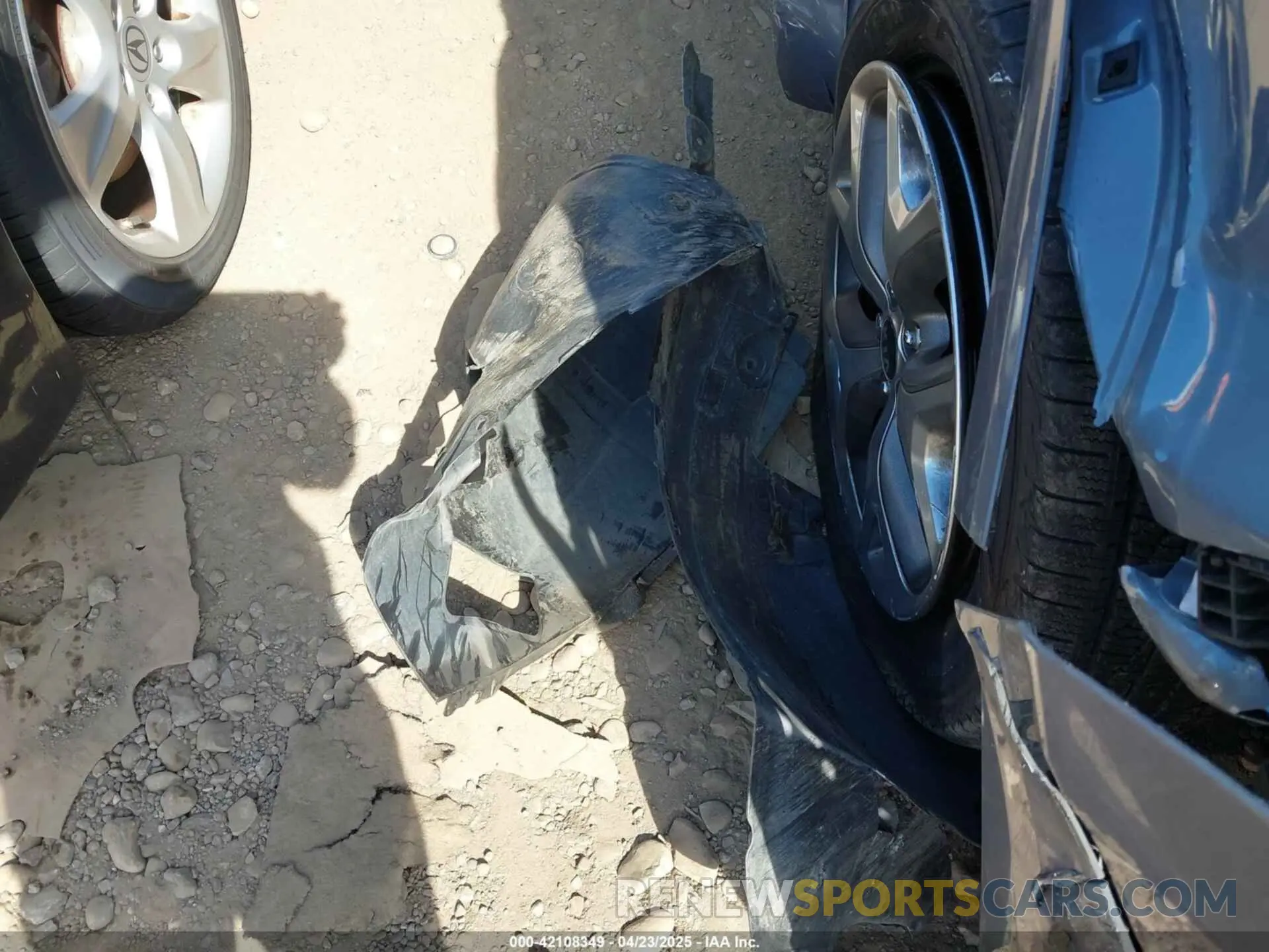 12 Photograph of a damaged car 5XYPKDA53LG646612 KIA SORENTO 2020