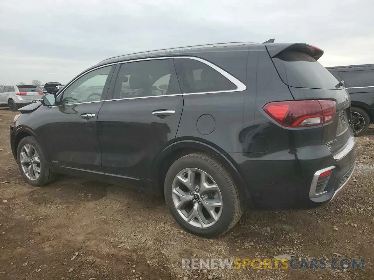 2 Photograph of a damaged car 5XYPKDA56LG702753 KIA SORENTO 2020