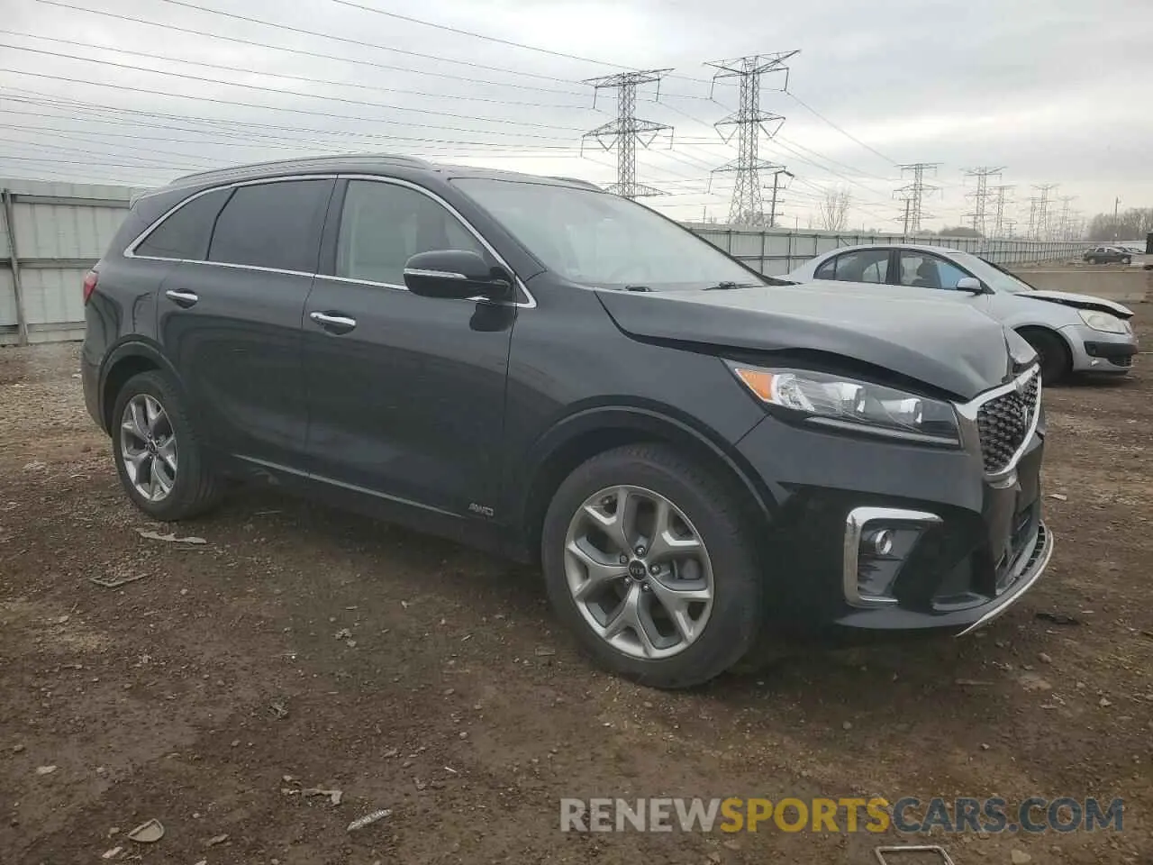 4 Photograph of a damaged car 5XYPKDA56LG702753 KIA SORENTO 2020