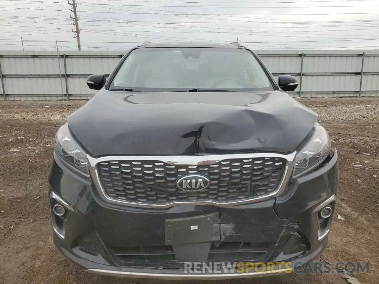 5 Photograph of a damaged car 5XYPKDA56LG702753 KIA SORENTO 2020