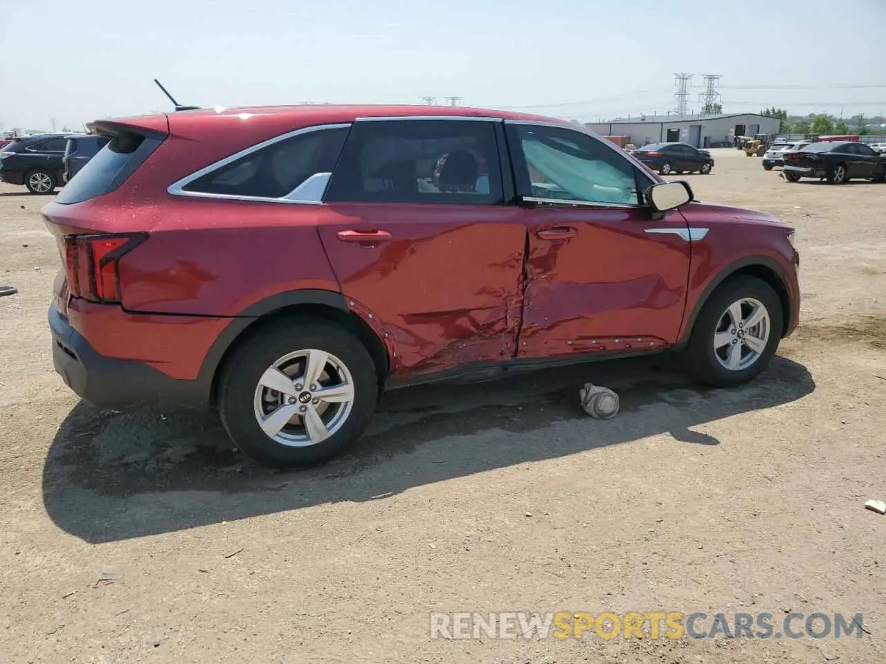 3 Photograph of a damaged car 5XYRG4LC0MG005702 KIA SORENTO 2021