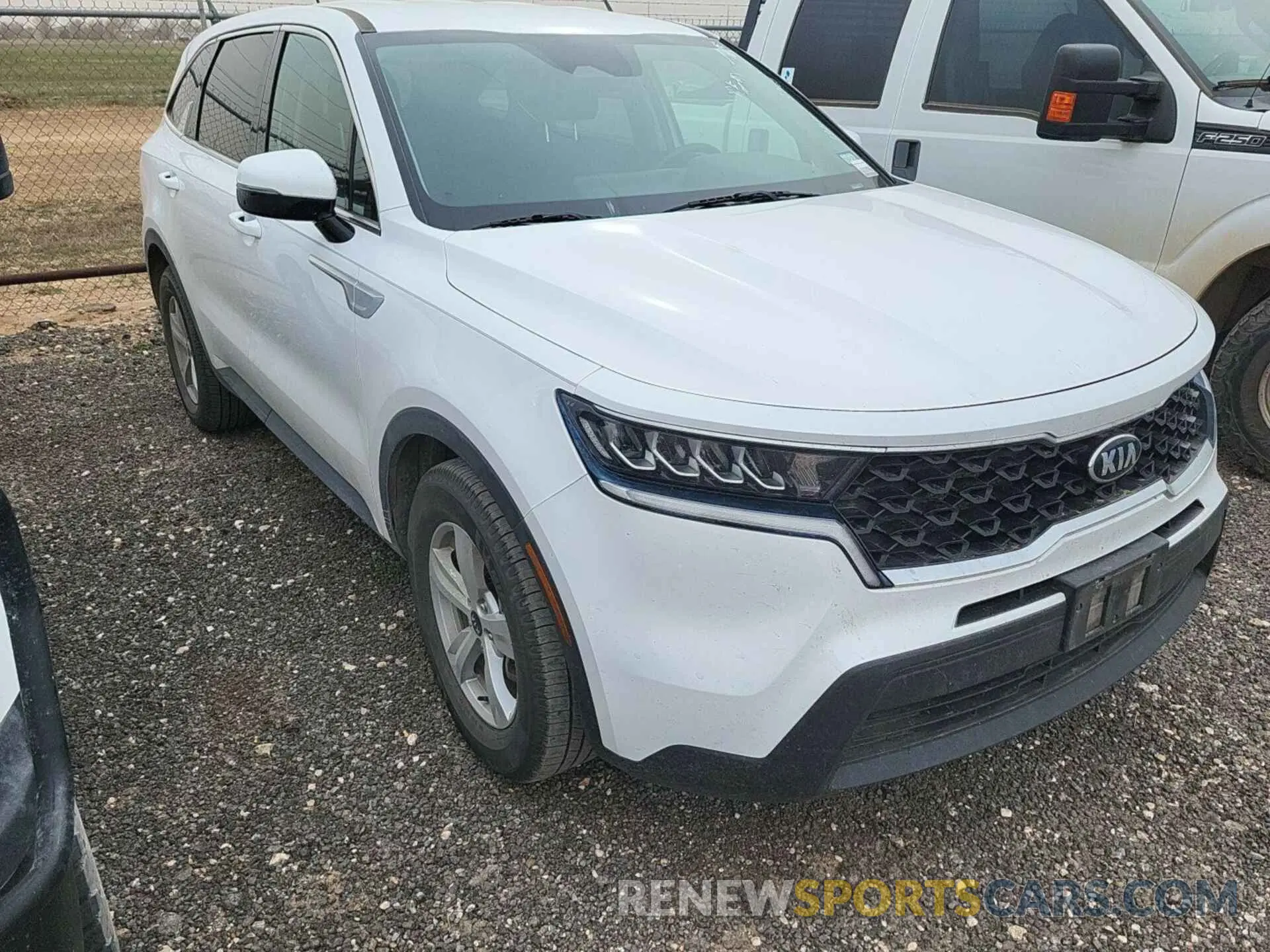 5 Photograph of a damaged car 5XYRG4LC1MG001044 KIA SORENTO 2021