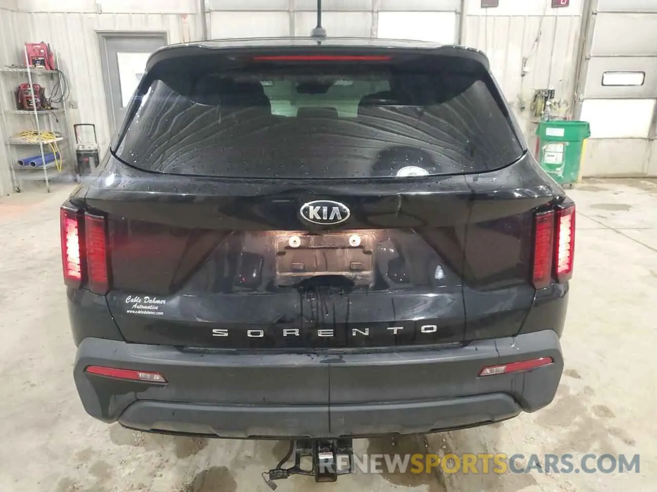 6 Photograph of a damaged car 5XYRG4LC1MG016935 KIA SORENTO 2021