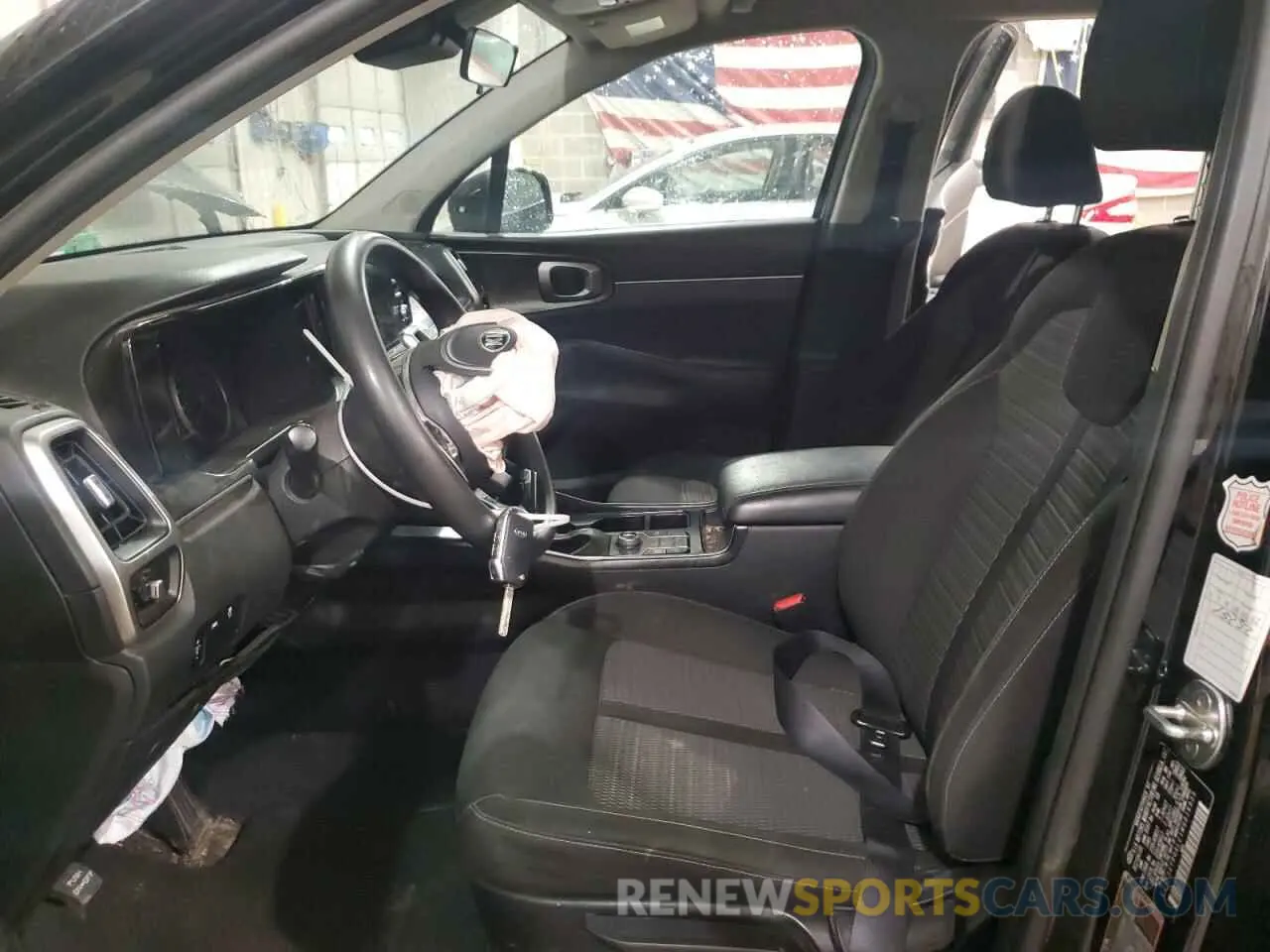 7 Photograph of a damaged car 5XYRG4LC1MG016935 KIA SORENTO 2021