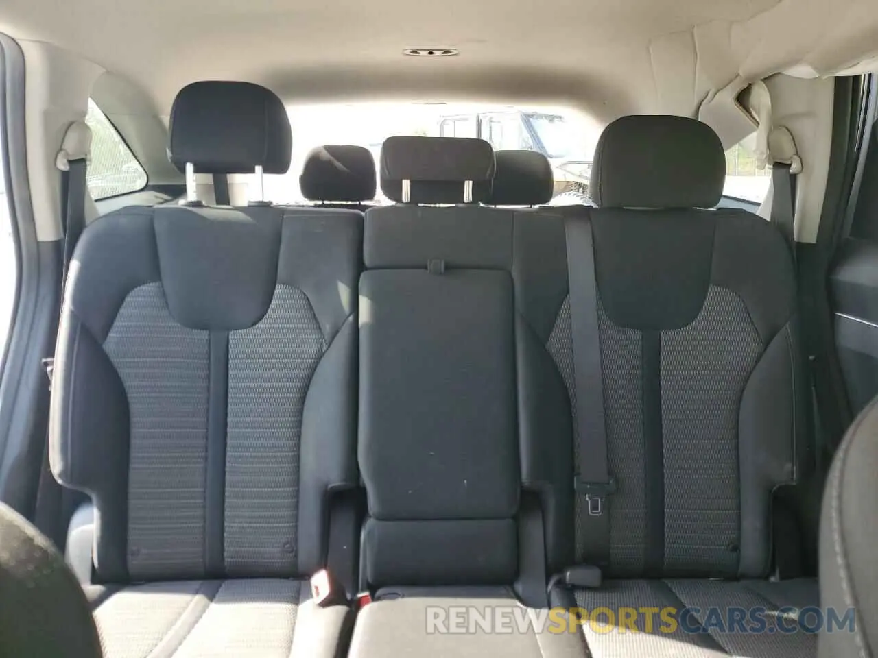 10 Photograph of a damaged car 5XYRG4LC1MG041897 KIA SORENTO 2021