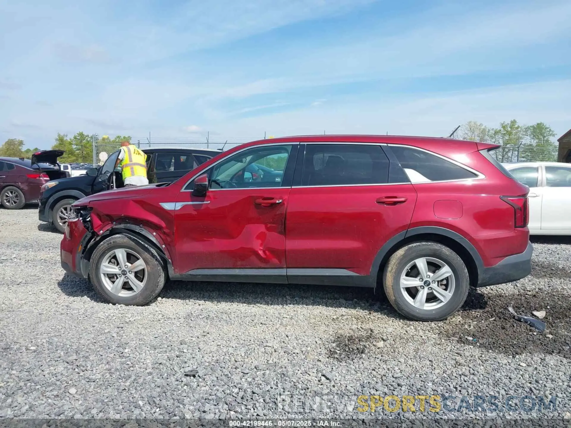 15 Photograph of a damaged car 5XYRG4LC1MG052981 KIA SORENTO 2021