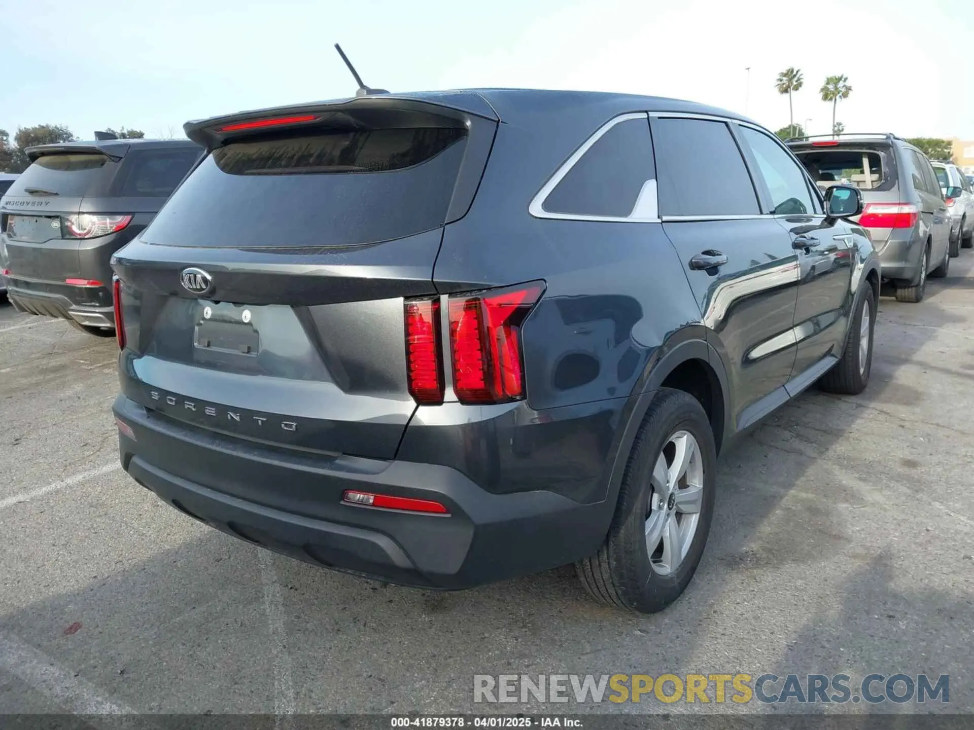 4 Photograph of a damaged car 5XYRG4LC2MG044534 KIA SORENTO 2021