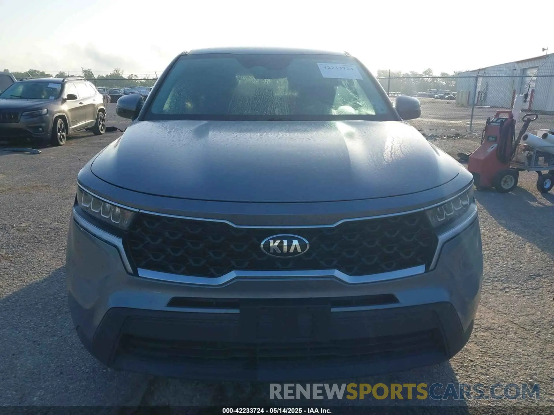 12 Photograph of a damaged car 5XYRG4LC3MG032683 KIA SORENTO 2021