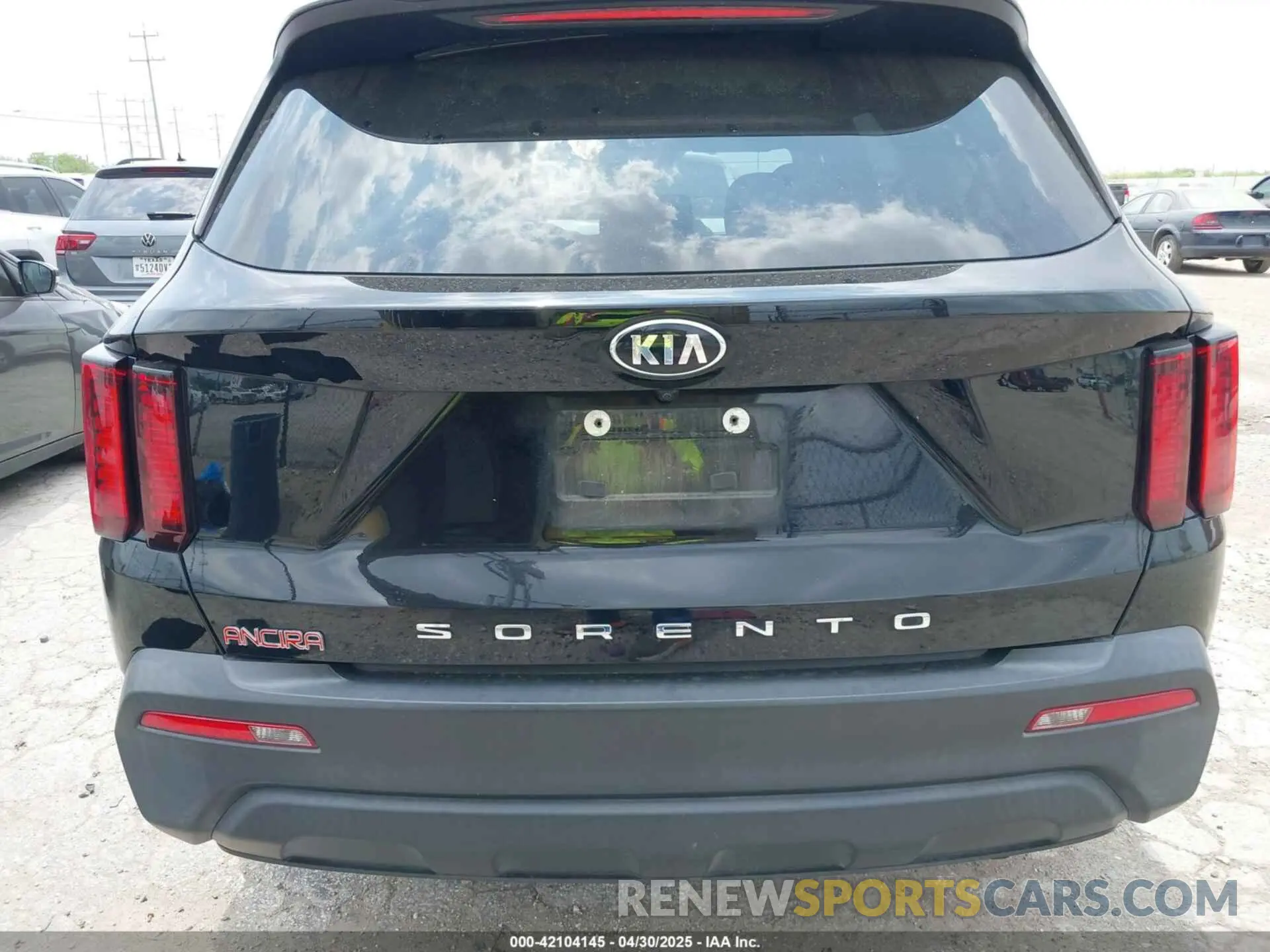 16 Photograph of a damaged car 5XYRG4LC5MG020261 KIA SORENTO 2021