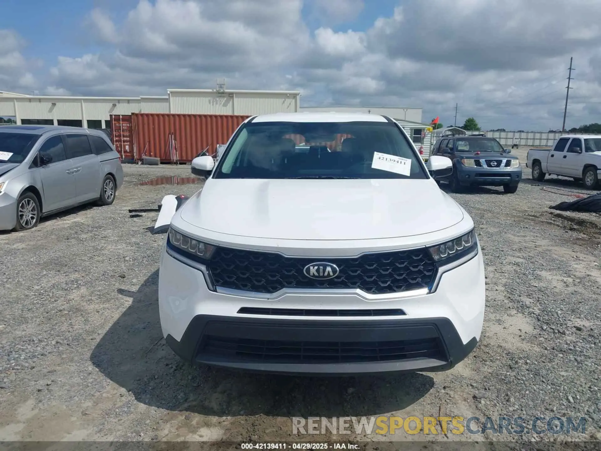 13 Photograph of a damaged car 5XYRG4LC6MG022343 KIA SORENTO 2021