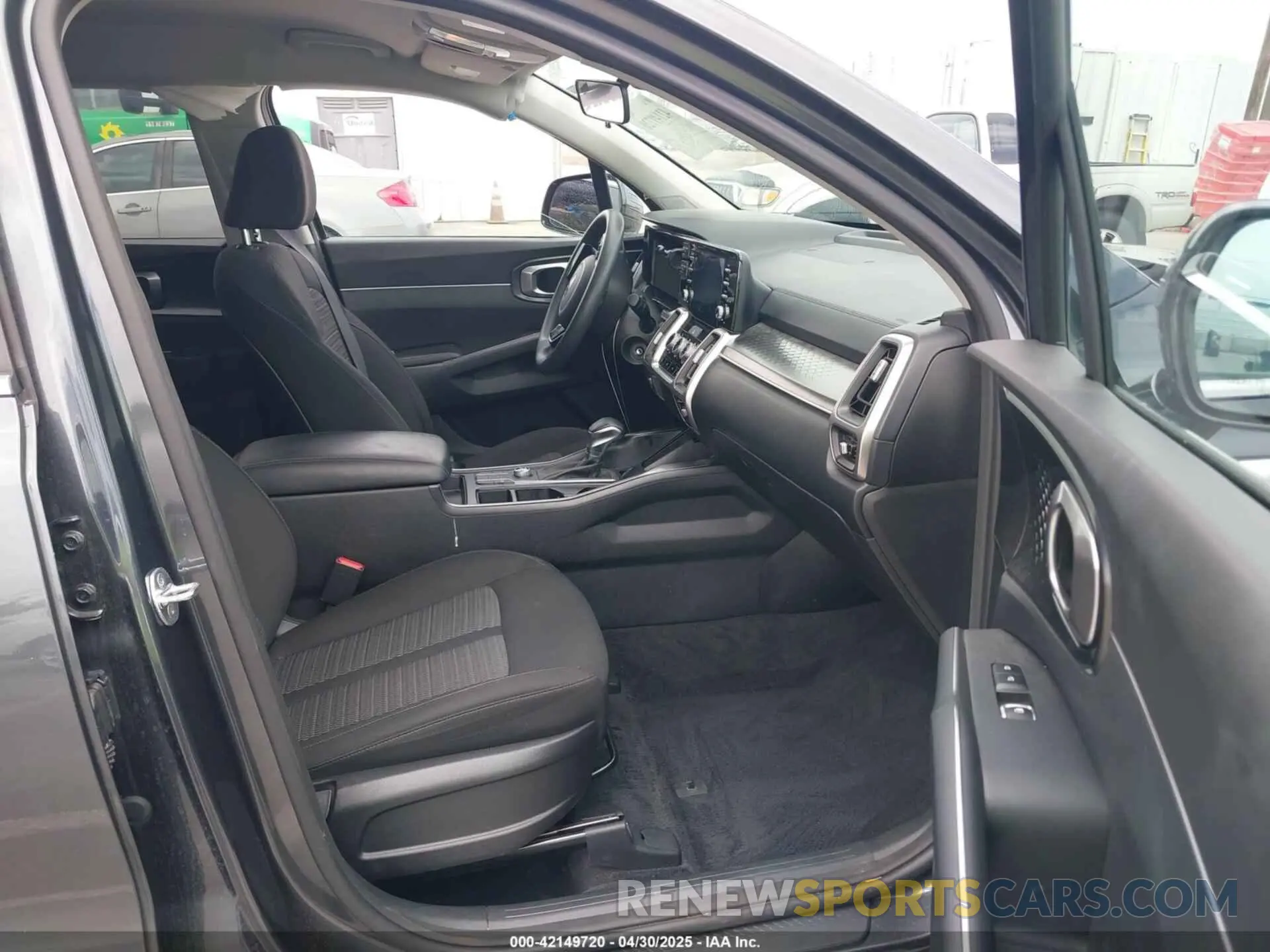 5 Photograph of a damaged car 5XYRG4LC7MG041273 KIA SORENTO 2021