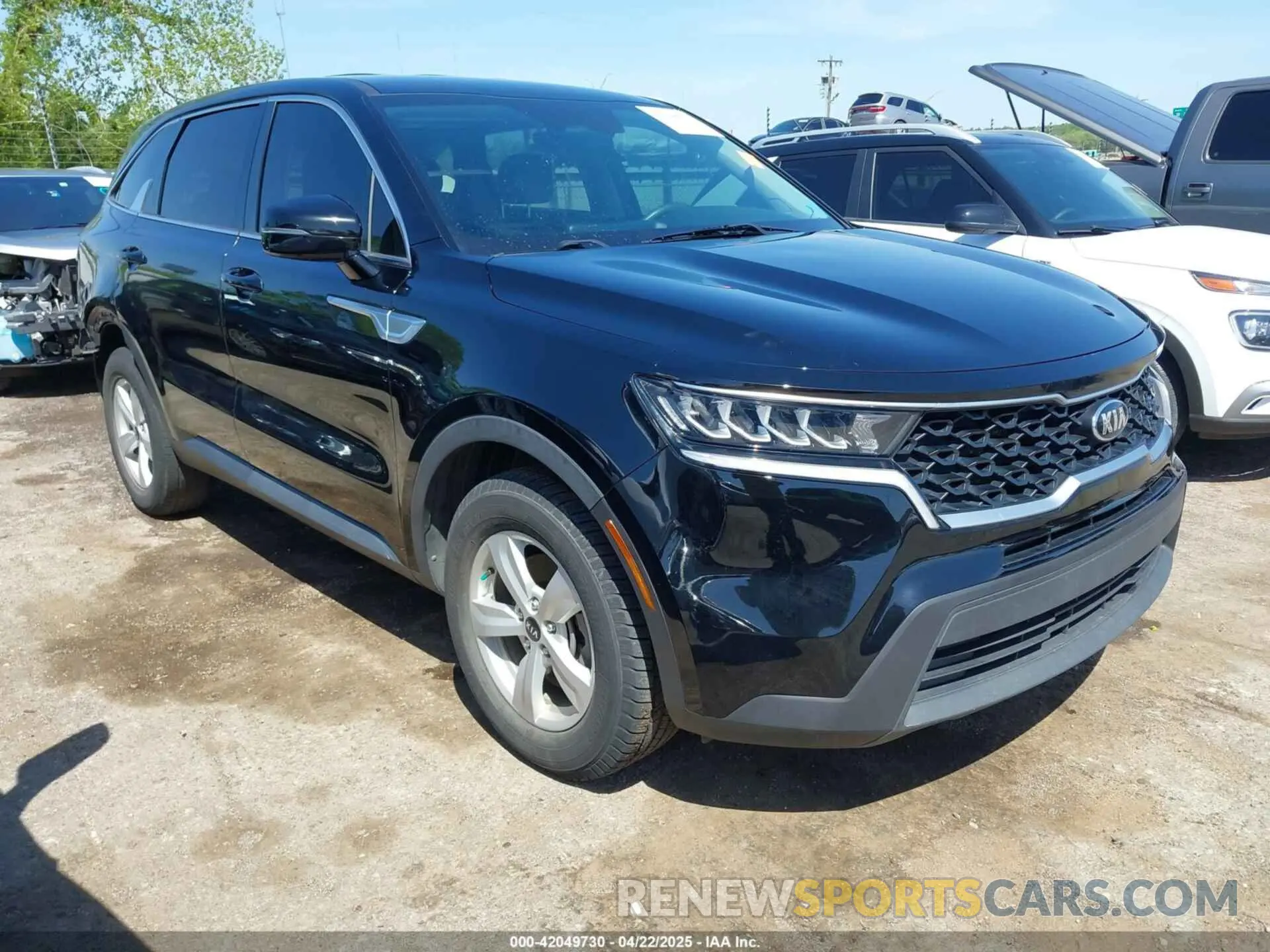 1 Photograph of a damaged car 5XYRG4LC8MG001333 KIA SORENTO 2021