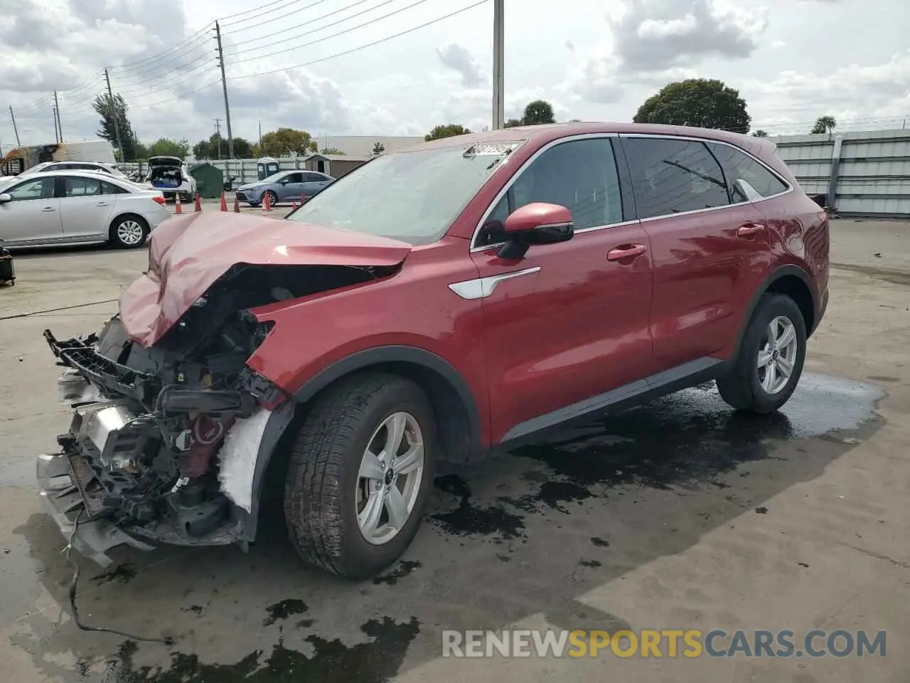 1 Photograph of a damaged car 5XYRG4LC8MG026085 KIA SORENTO 2021