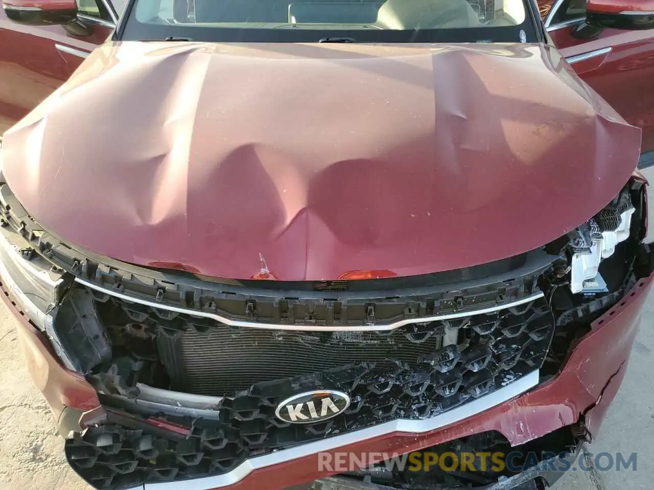13 Photograph of a damaged car 5XYRG4LC8MG070183 KIA SORENTO 2021