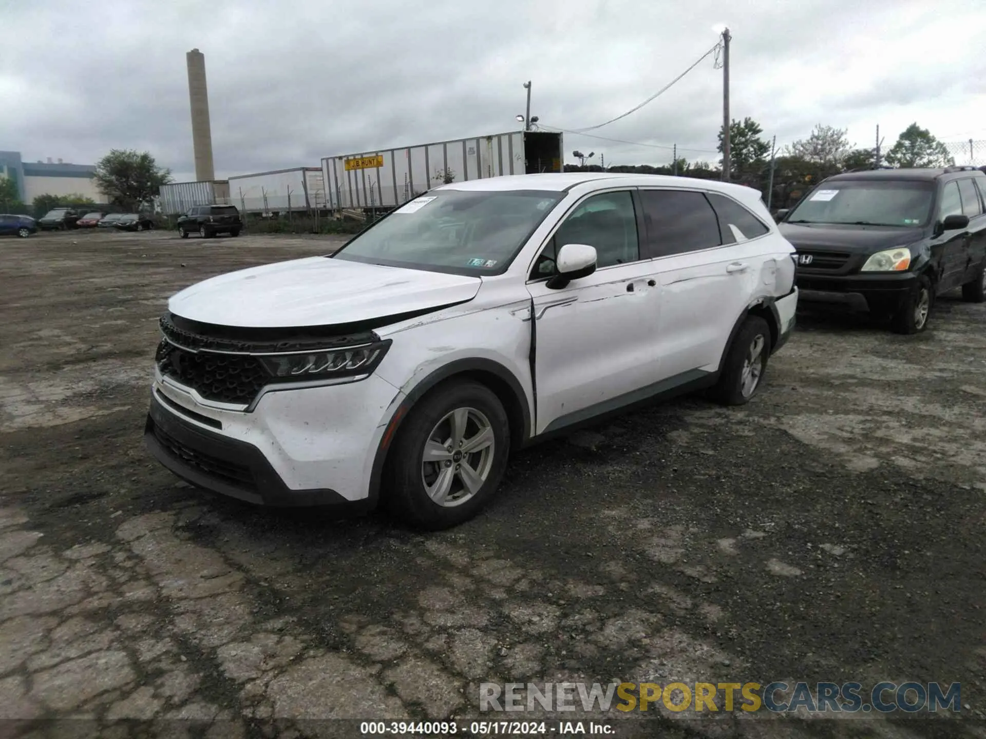 2 Photograph of a damaged car 5XYRG4LCXMG017520 KIA SORENTO 2021