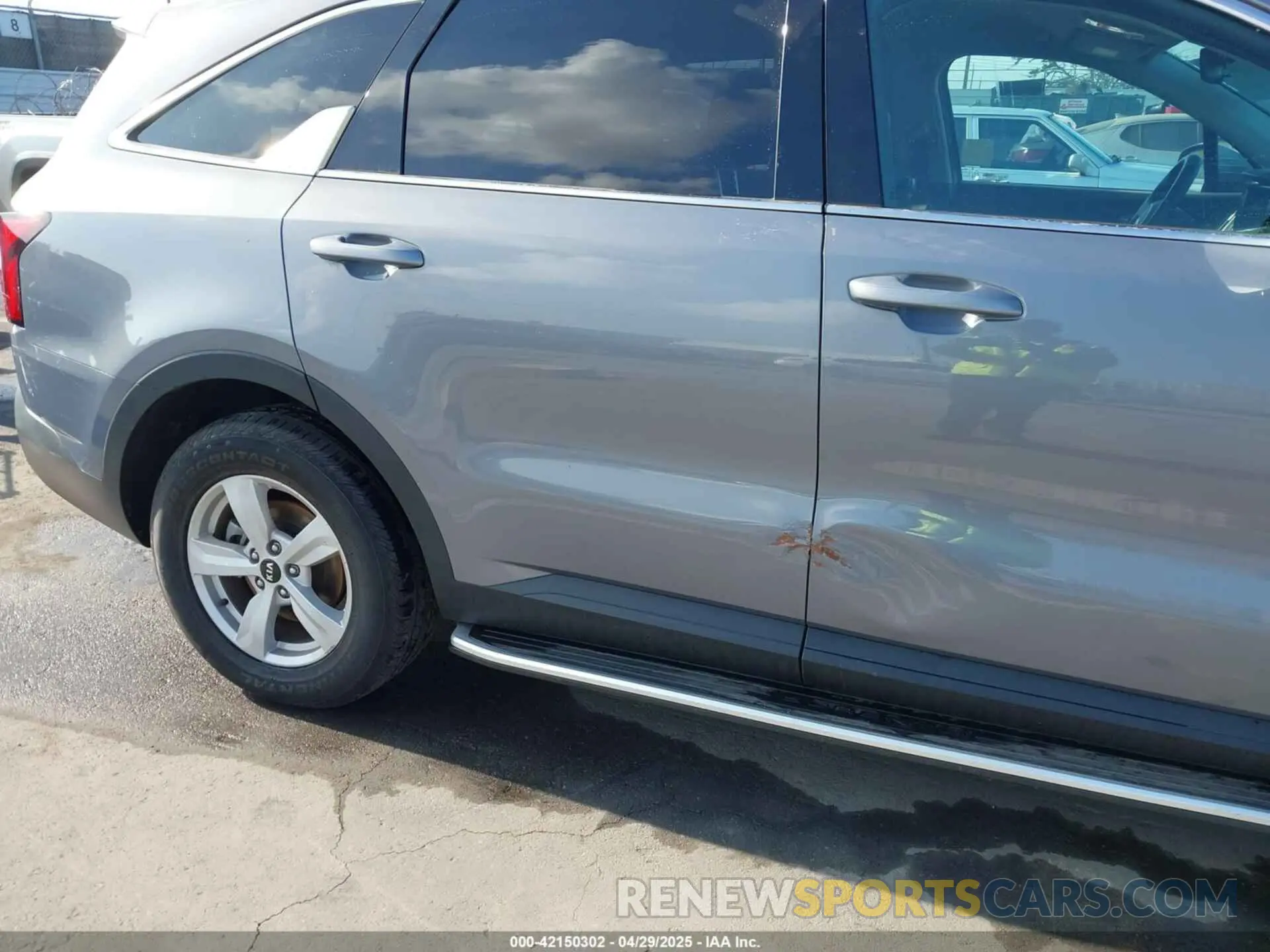 6 Photograph of a damaged car 5XYRGDLC2MG038877 KIA SORENTO 2021
