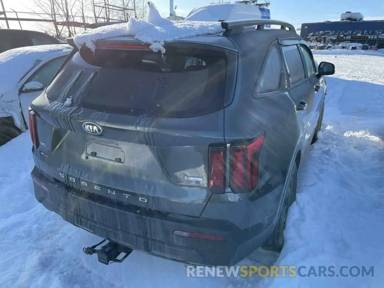 3 Photograph of a damaged car 5XYRGDLF1MG012586 KIA SORENTO 2021