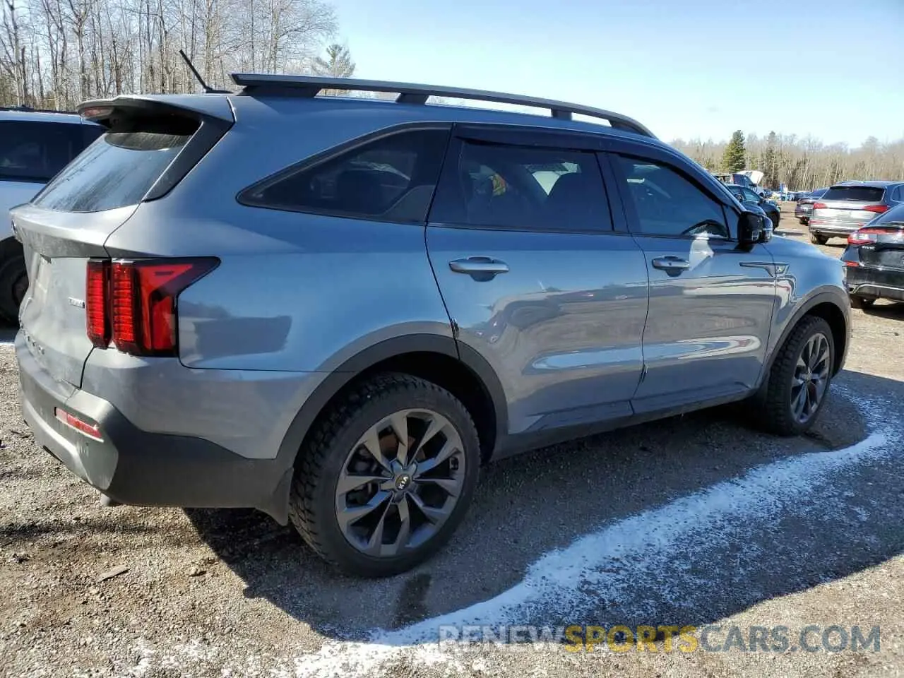 3 Photograph of a damaged car 5XYRGDLF9MG042094 KIA SORENTO 2021