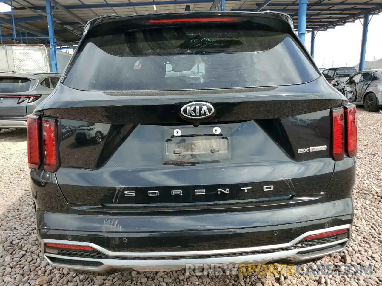 6 Photograph of a damaged car 5XYRH4LF0MG037220 KIA SORENTO 2021