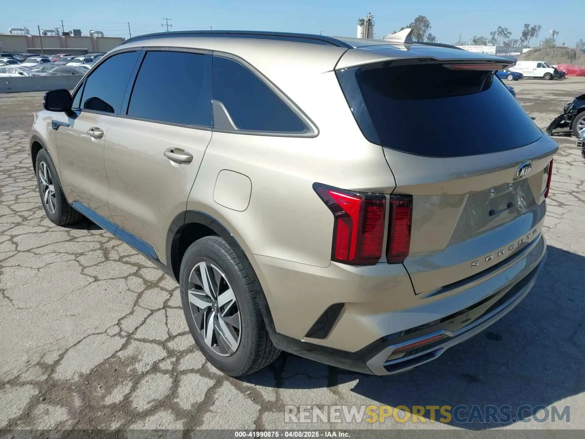 3 Photograph of a damaged car 5XYRH4LF2MG011475 KIA SORENTO 2021