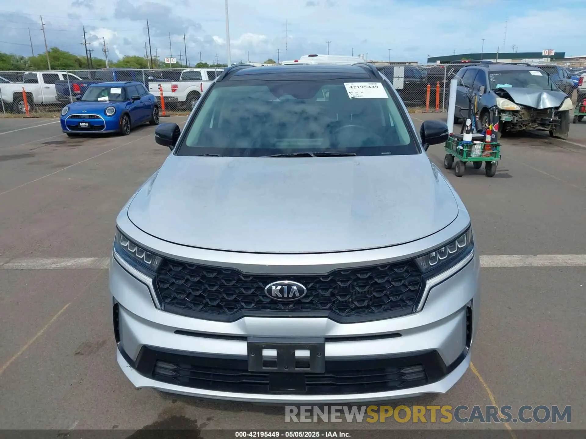 12 Photograph of a damaged car 5XYRH4LF2MG037168 KIA SORENTO 2021