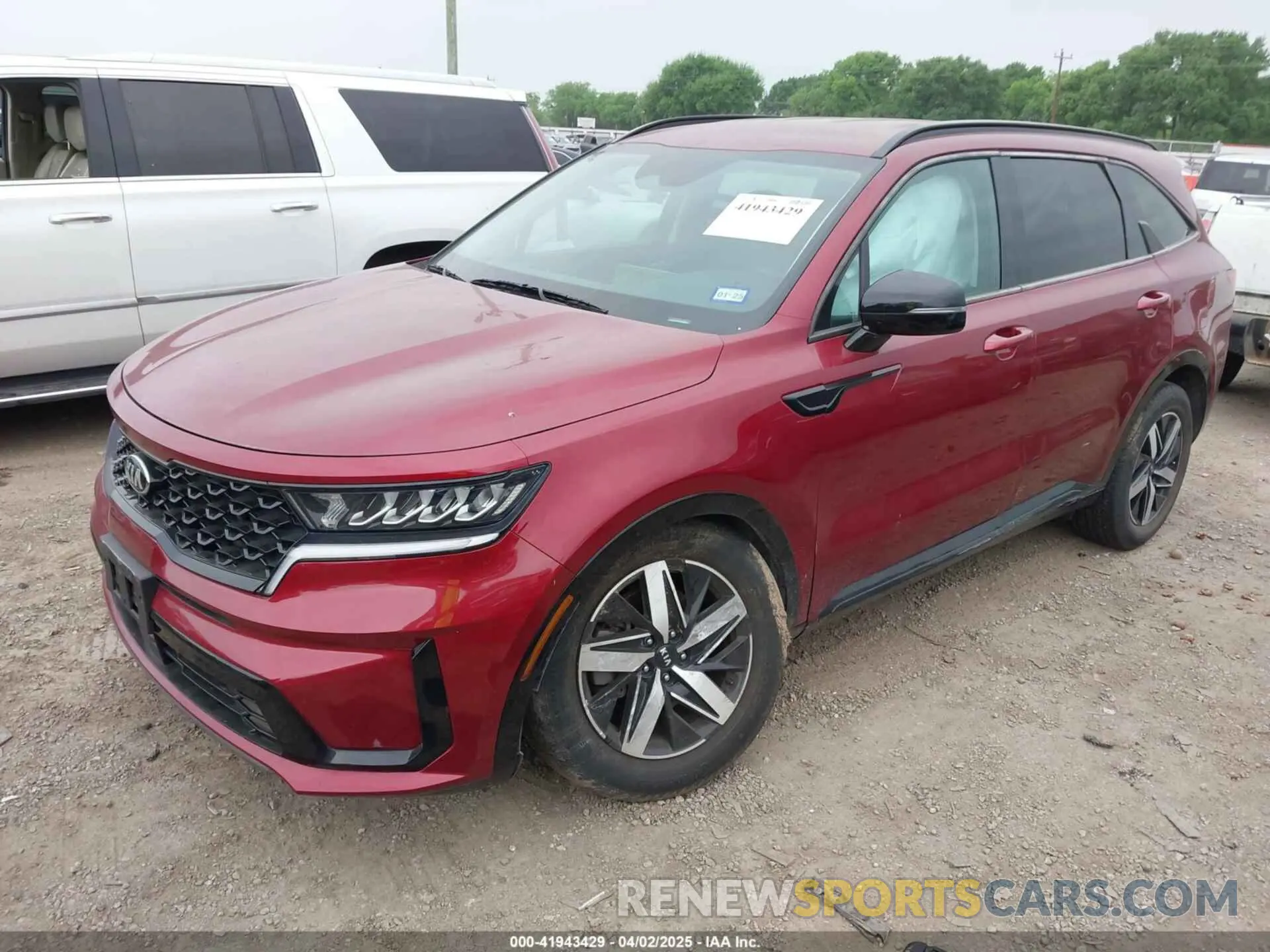 2 Photograph of a damaged car 5XYRH4LF7MG065466 KIA SORENTO 2021