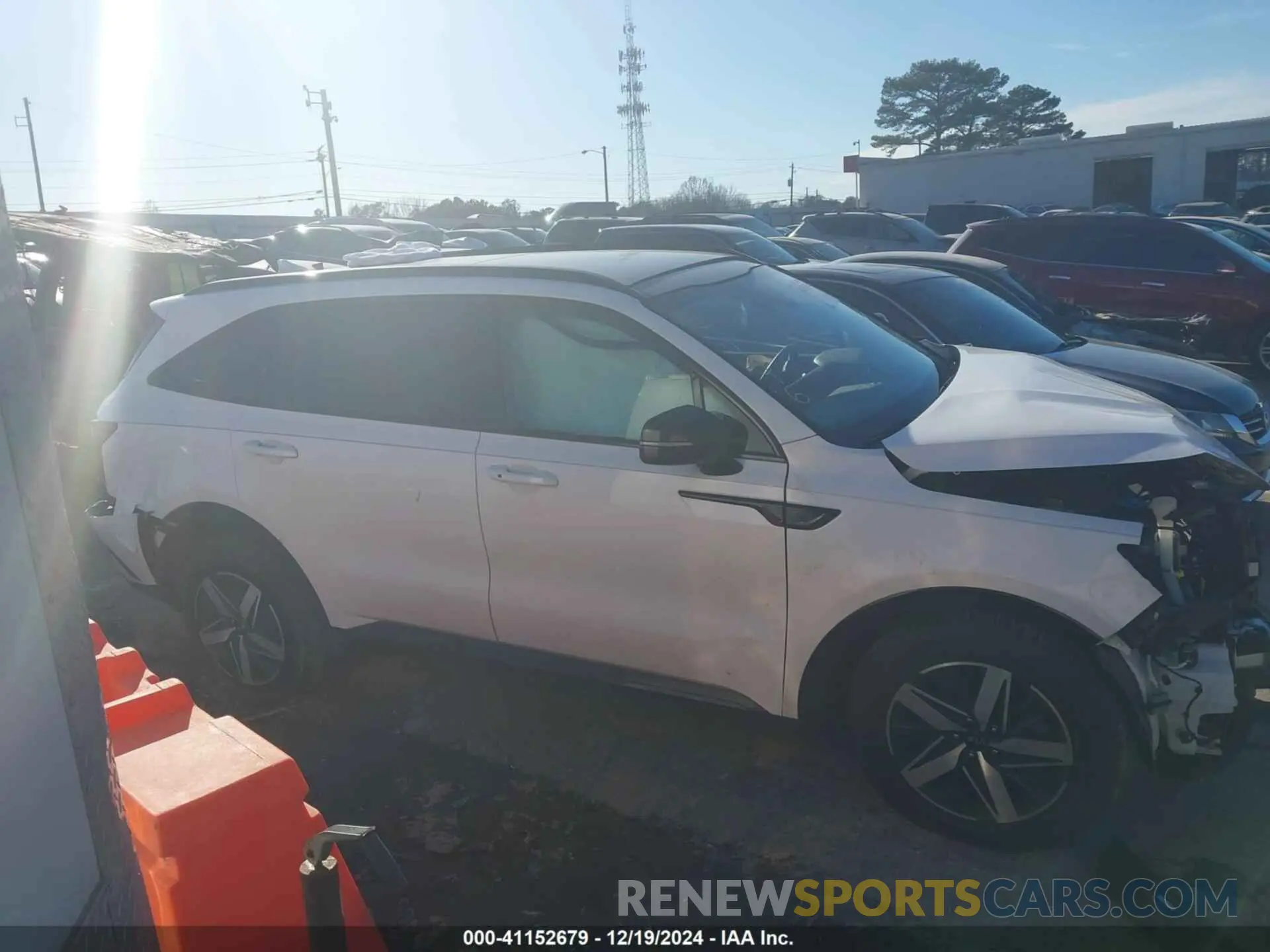 12 Photograph of a damaged car 5XYRH4LF9MG034946 KIA SORENTO 2021