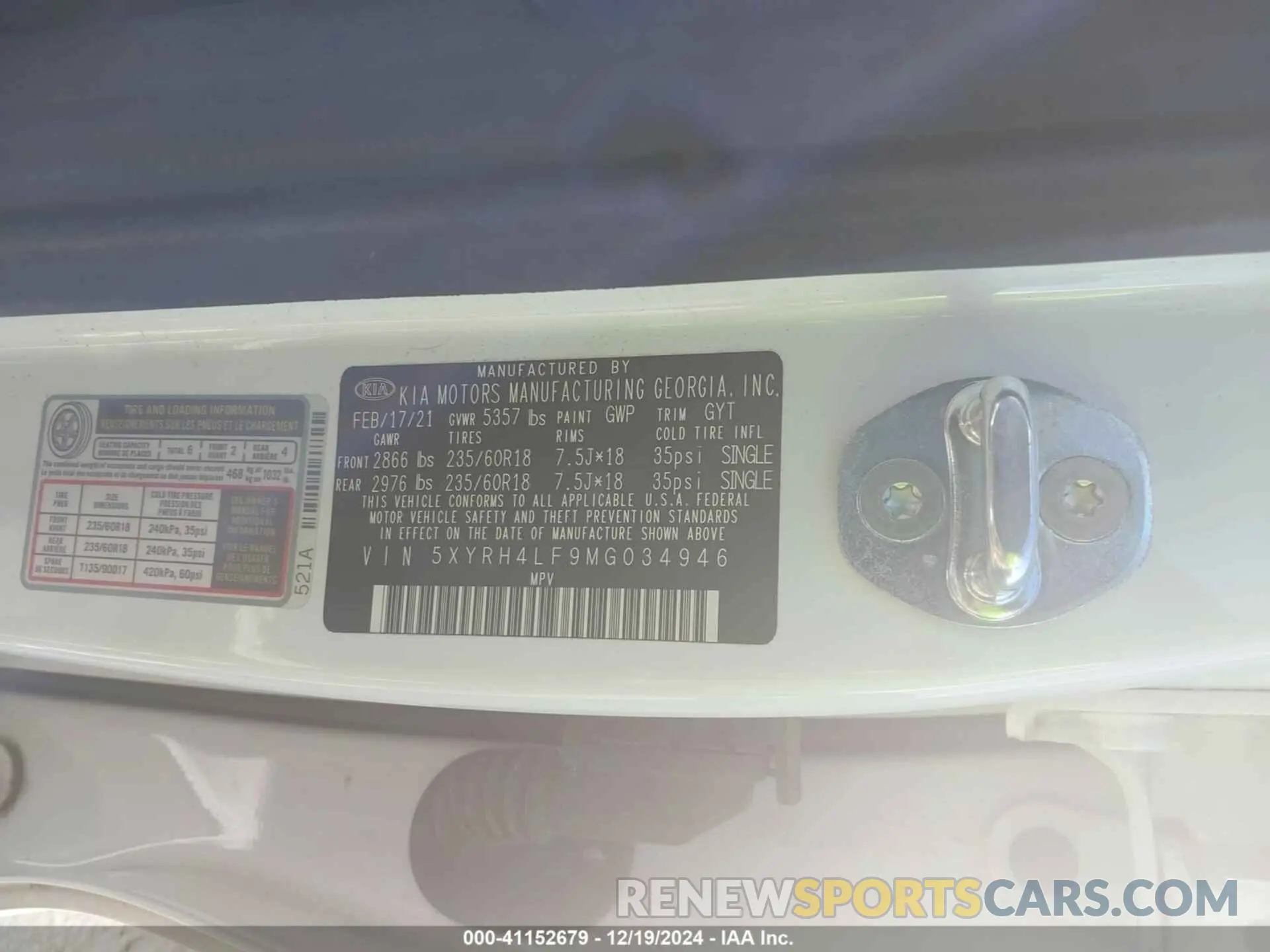 9 Photograph of a damaged car 5XYRH4LF9MG034946 KIA SORENTO 2021