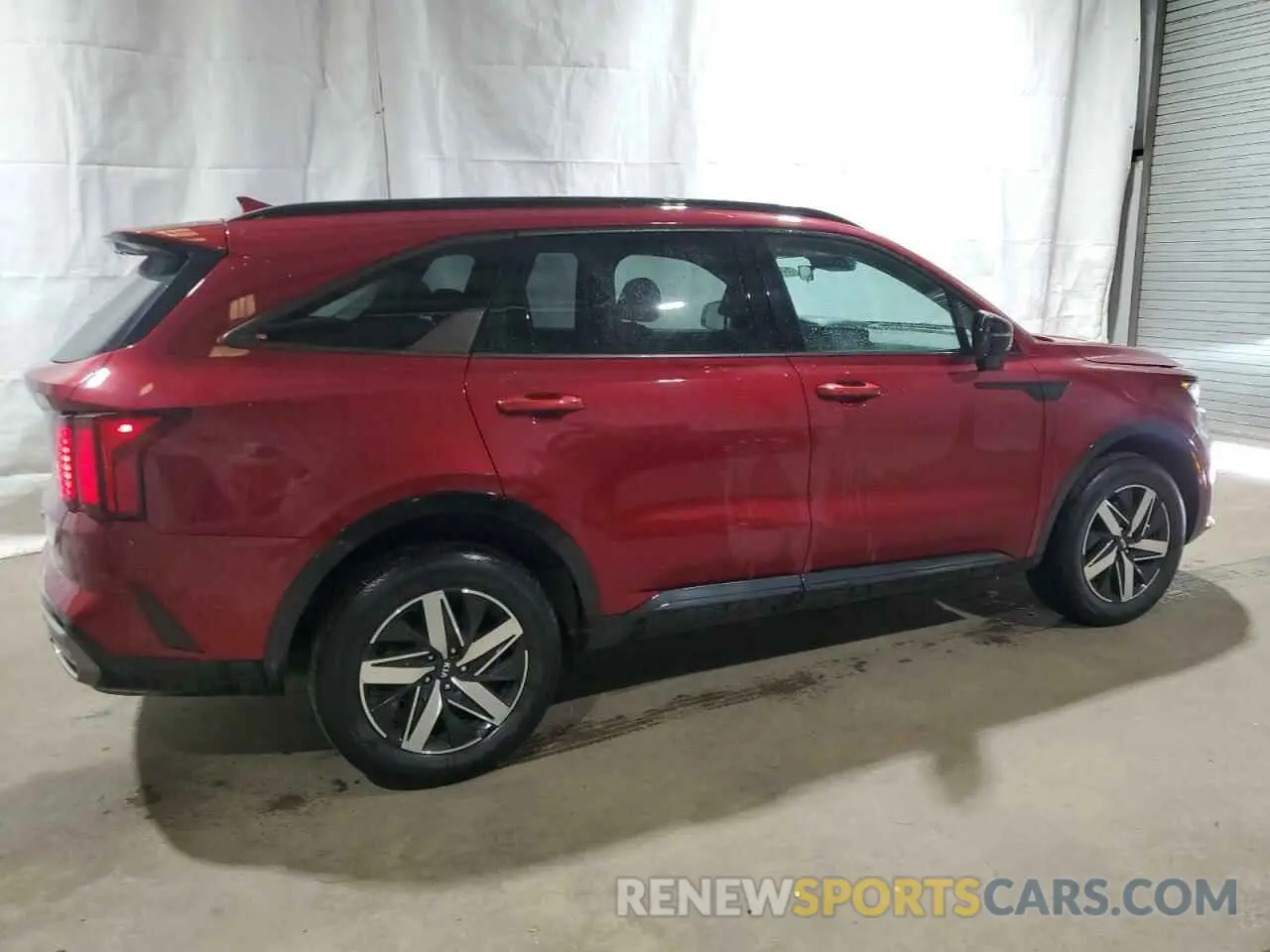 3 Photograph of a damaged car 5XYRHDLF2MG024680 KIA SORENTO 2021