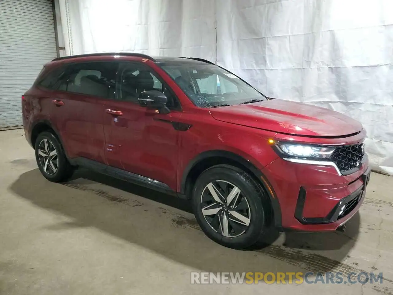 4 Photograph of a damaged car 5XYRHDLF2MG024680 KIA SORENTO 2021