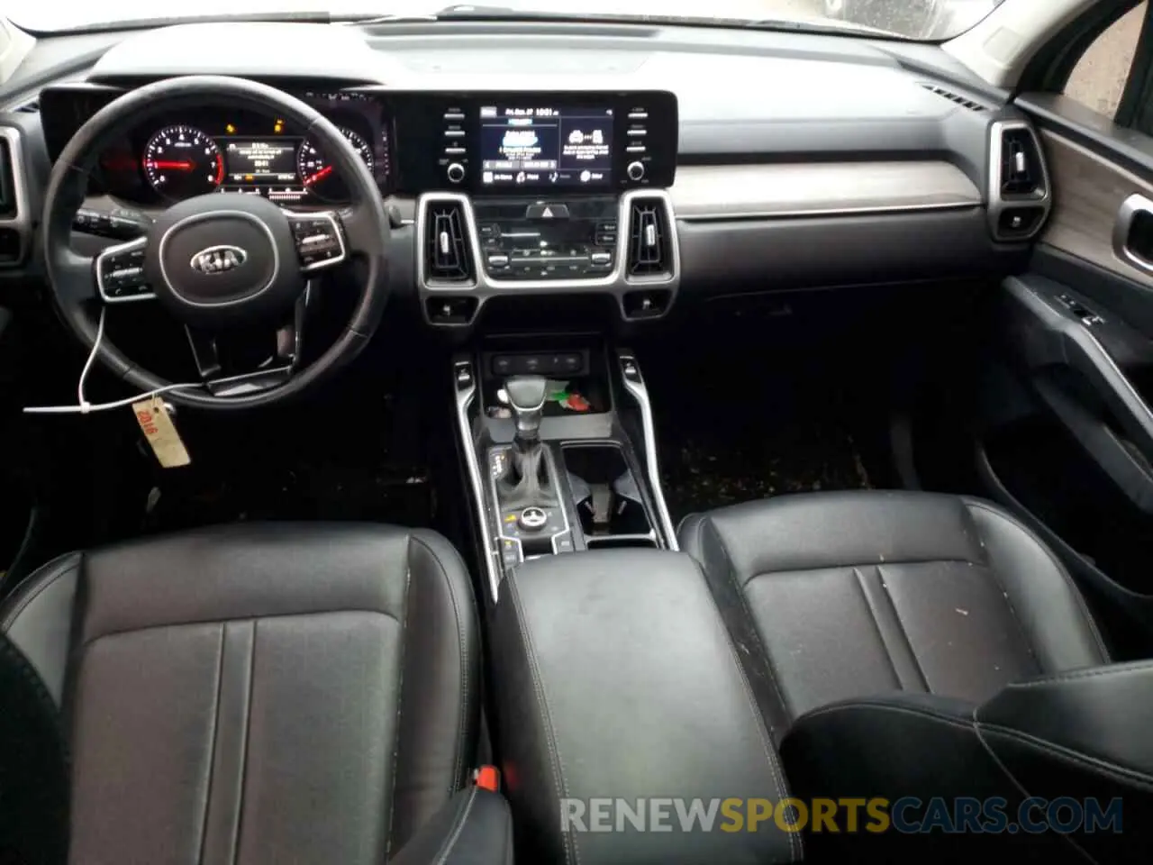 8 Photograph of a damaged car 5XYRHDLF3MG045750 KIA SORENTO 2021
