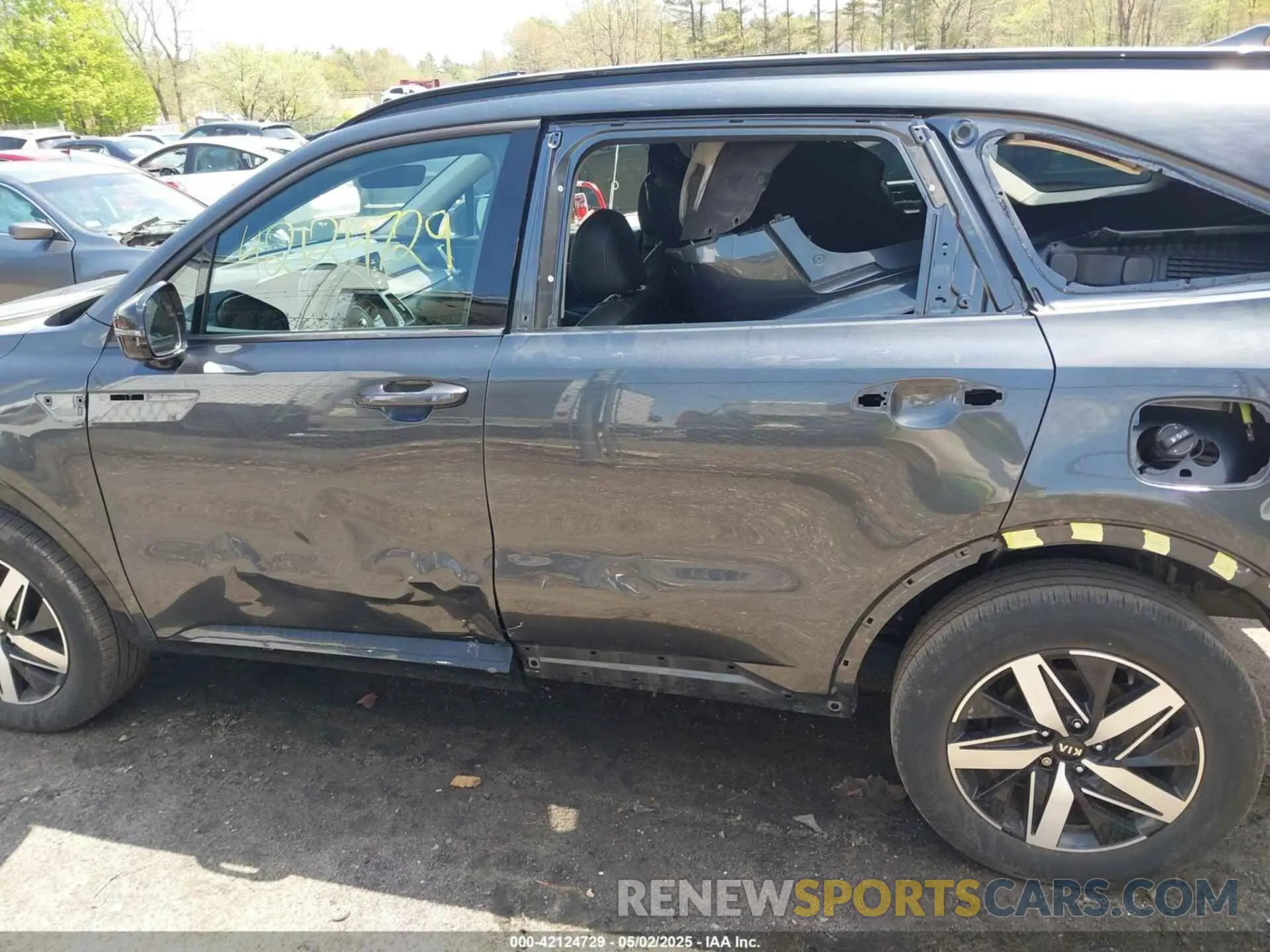 15 Photograph of a damaged car 5XYRHDLF7MG058307 KIA SORENTO 2021