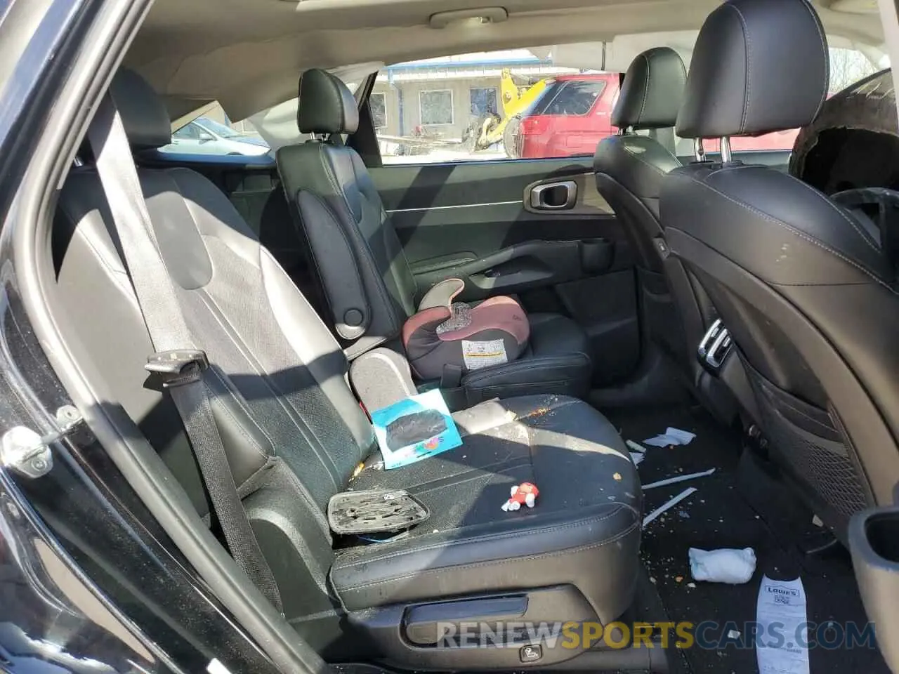 11 Photograph of a damaged car 5XYRHDLF8MG064326 KIA SORENTO 2021