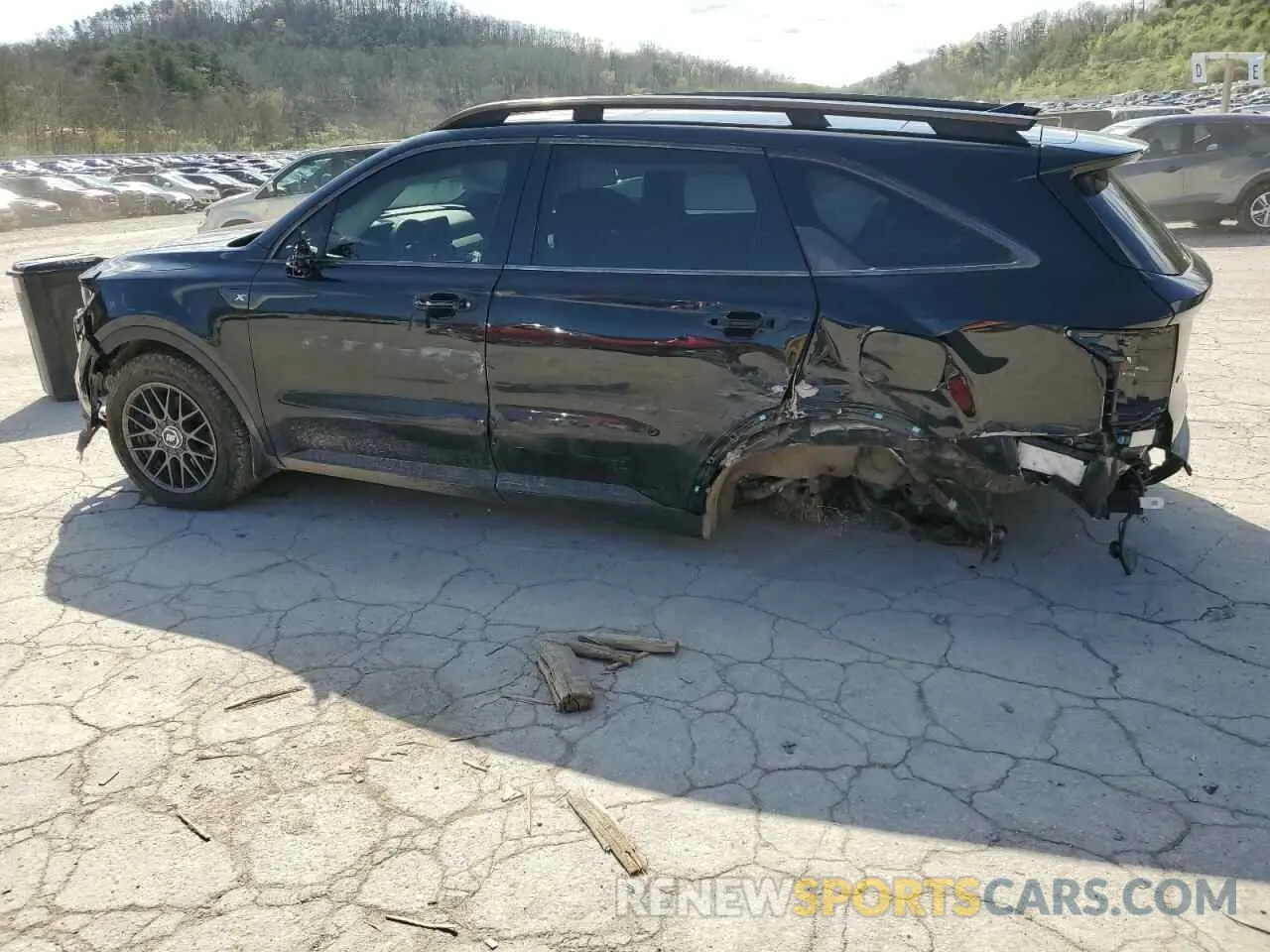 2 Photograph of a damaged car 5XYRHDLF8MG064326 KIA SORENTO 2021