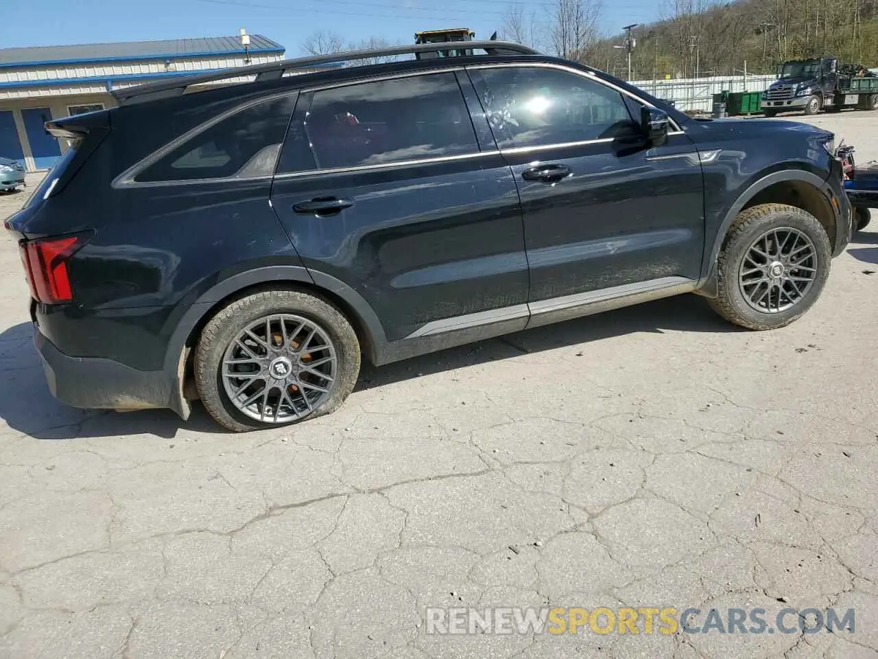 3 Photograph of a damaged car 5XYRHDLF8MG064326 KIA SORENTO 2021