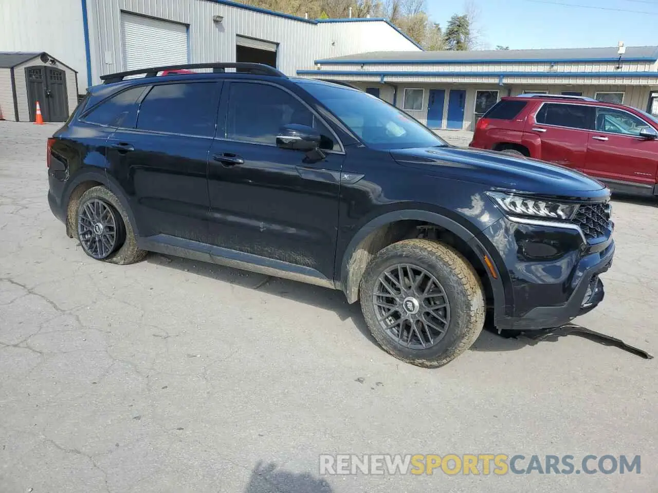 4 Photograph of a damaged car 5XYRHDLF8MG064326 KIA SORENTO 2021