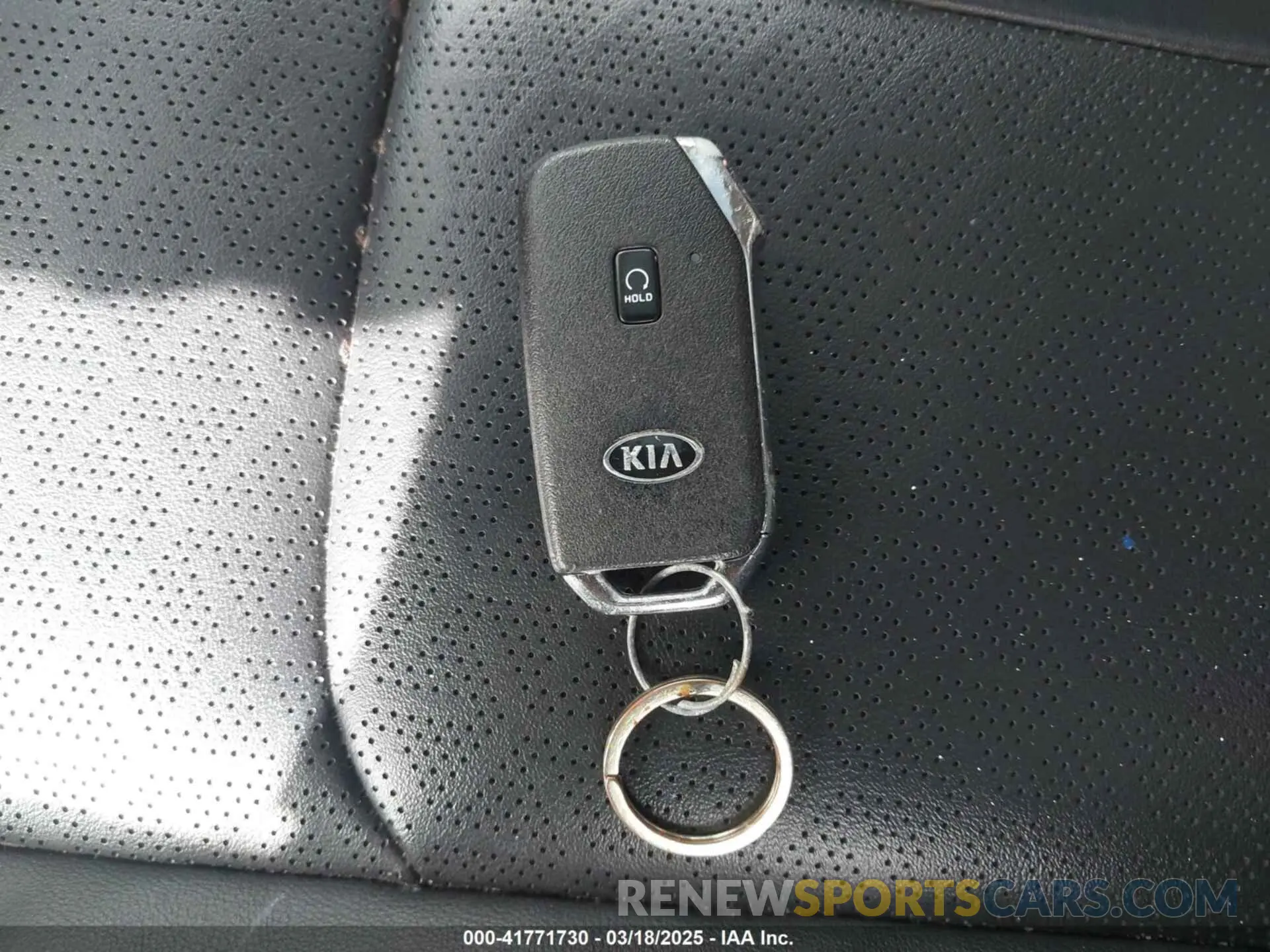 11 Photograph of a damaged car 5XYRK4LF1MG073547 KIA SORENTO 2021