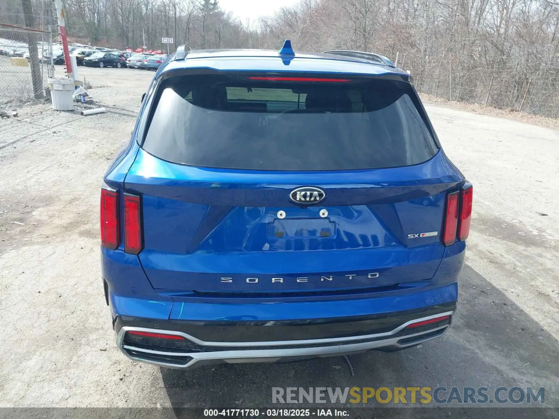 16 Photograph of a damaged car 5XYRK4LF1MG073547 KIA SORENTO 2021