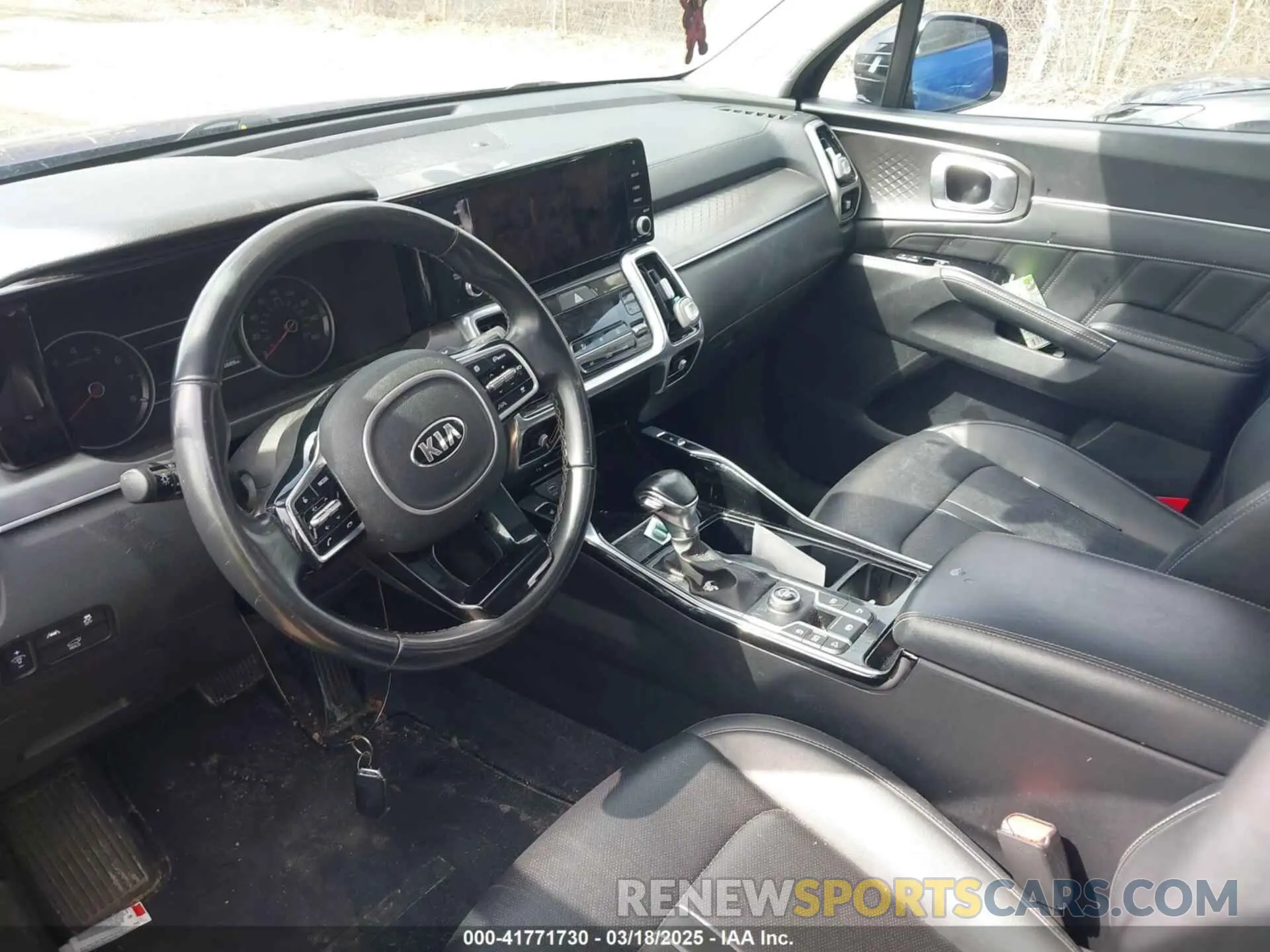 5 Photograph of a damaged car 5XYRK4LF1MG073547 KIA SORENTO 2021