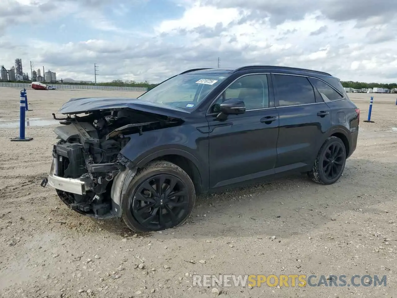 1 Photograph of a damaged car 5XYRK4LF2MG026897 KIA SORENTO 2021