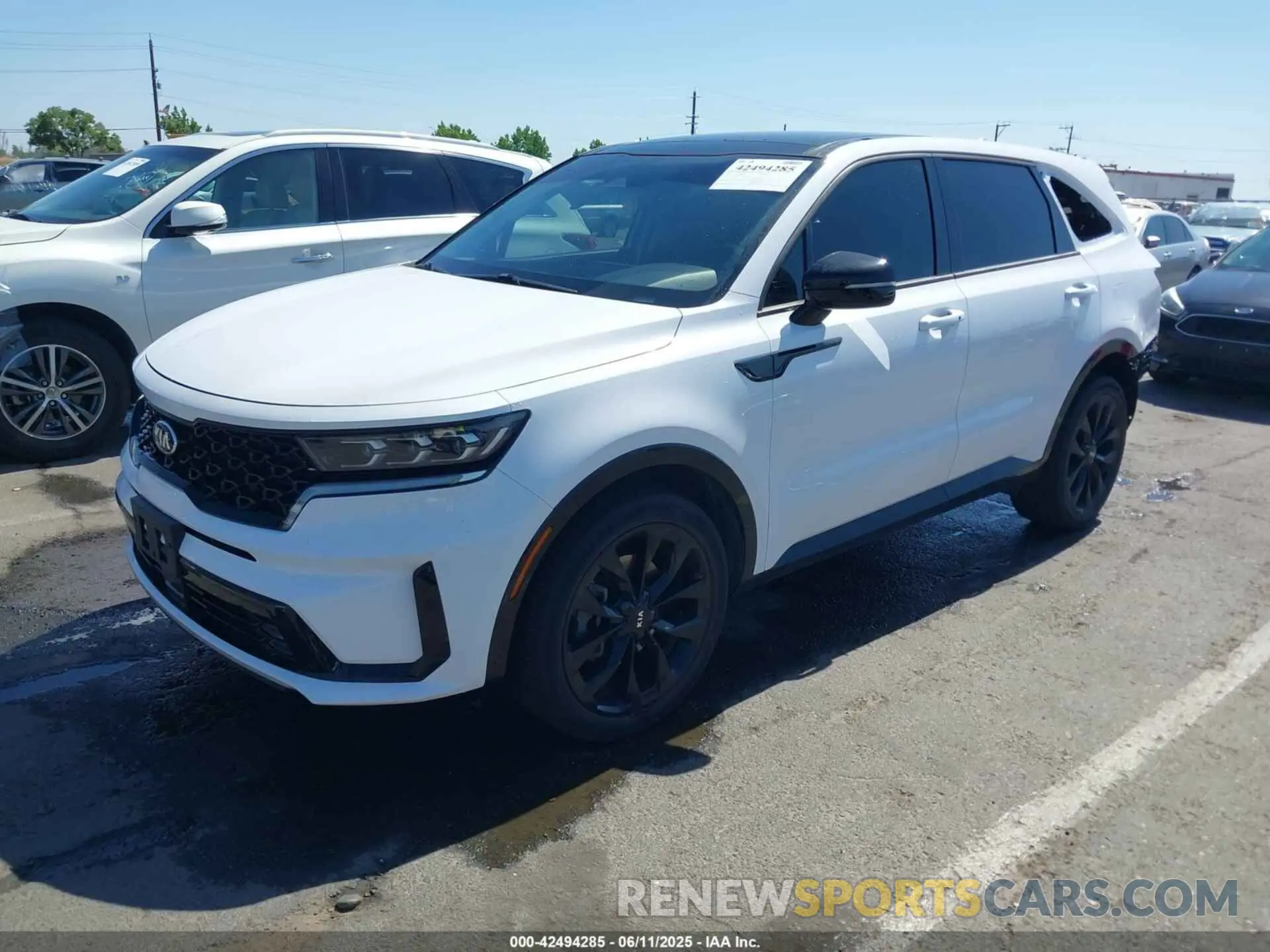 2 Photograph of a damaged car 5XYRK4LF2MG059642 KIA SORENTO 2021