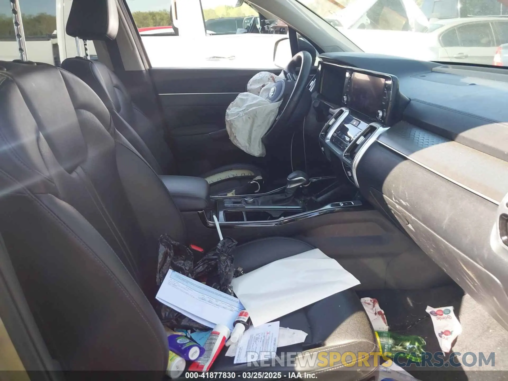 5 Photograph of a damaged car 5XYRK4LF3MG034586 KIA SORENTO 2021