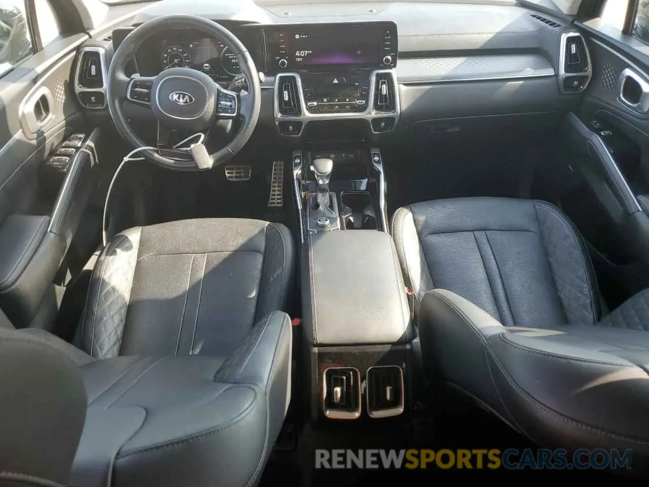 8 Photograph of a damaged car 5XYRK4LF5MG022911 KIA SORENTO 2021