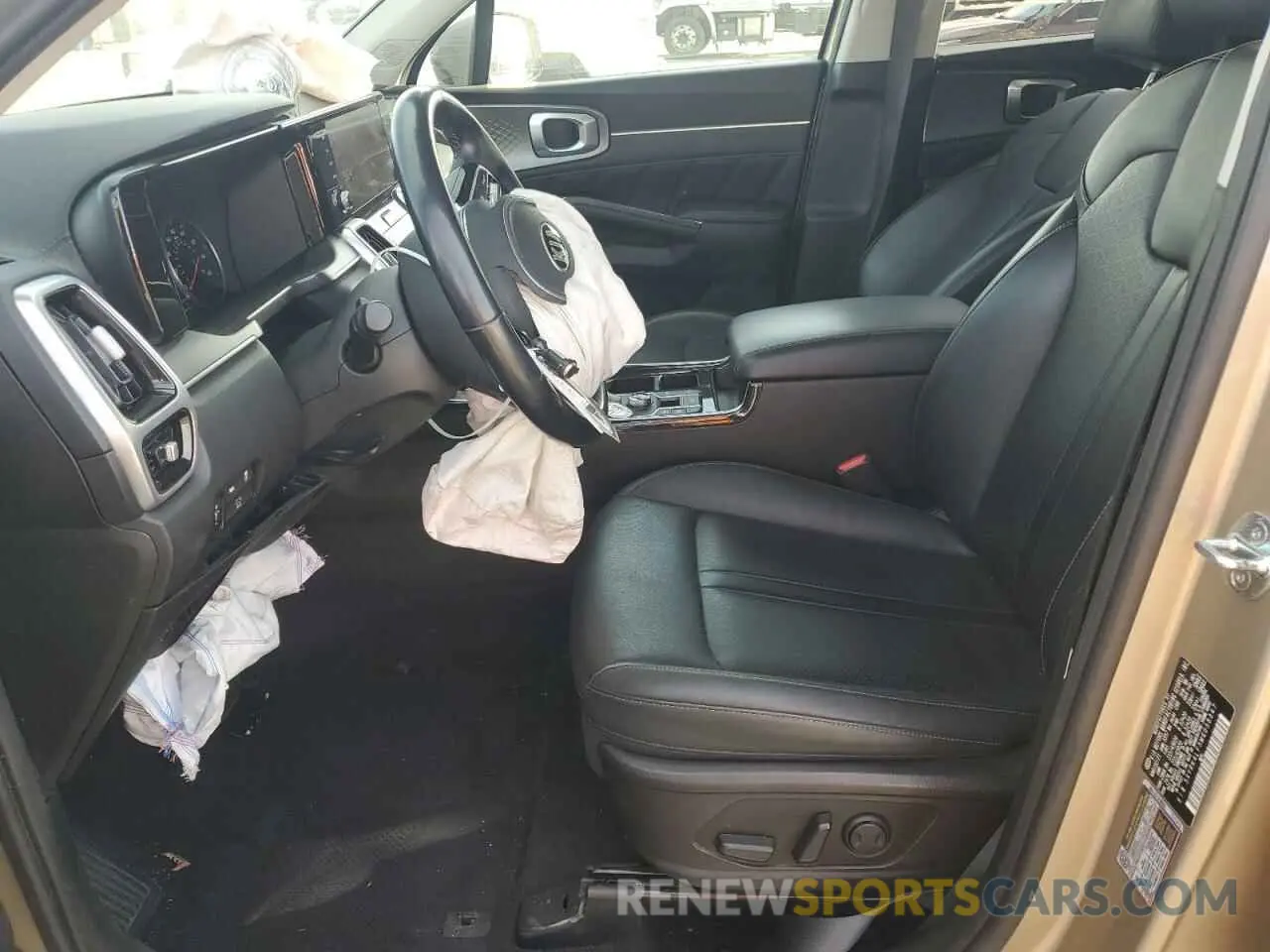 7 Photograph of a damaged car 5XYRK4LF5MG038347 KIA SORENTO 2021