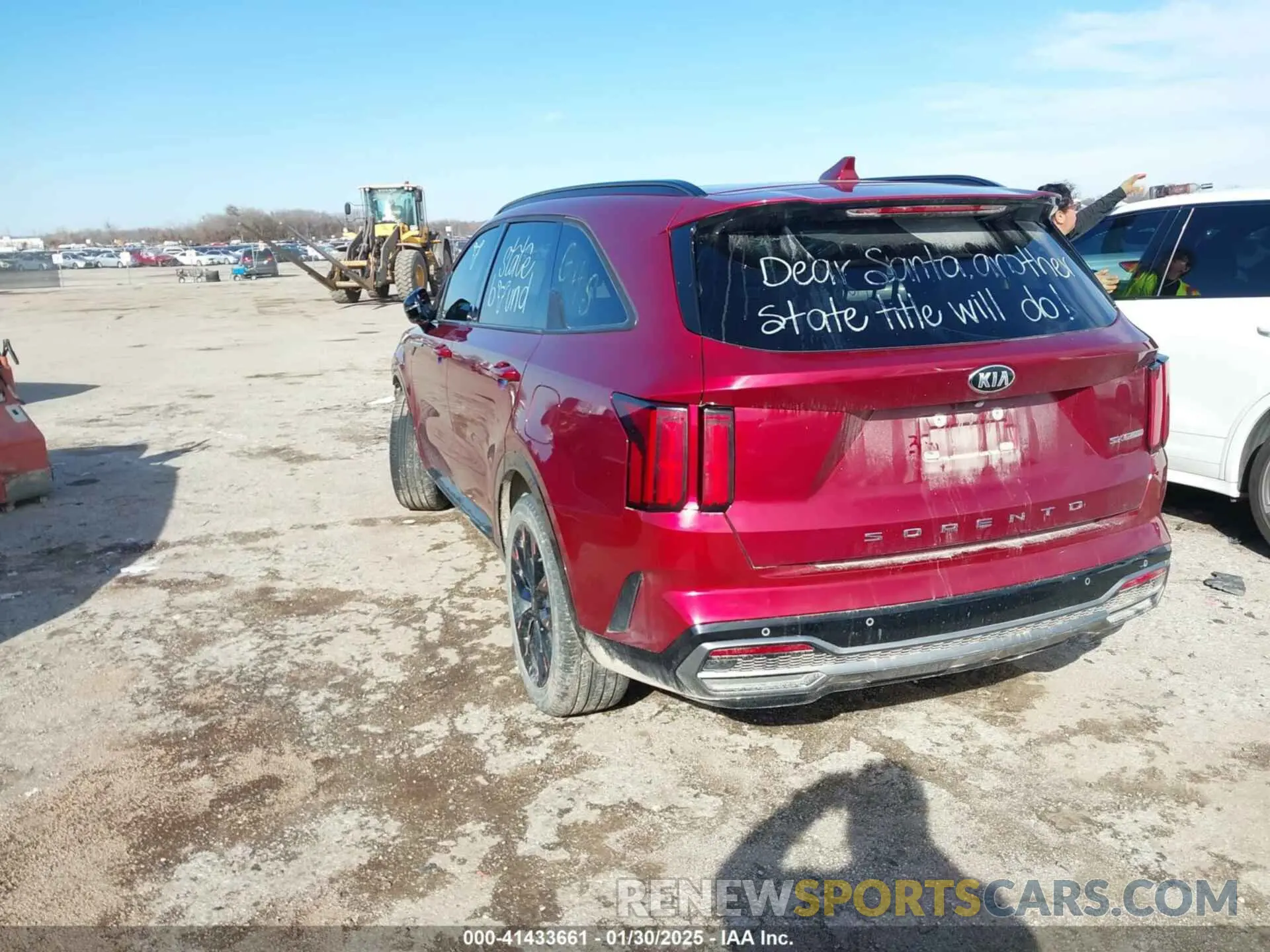 3 Photograph of a damaged car 5XYRK4LF6MG067730 KIA SORENTO 2021