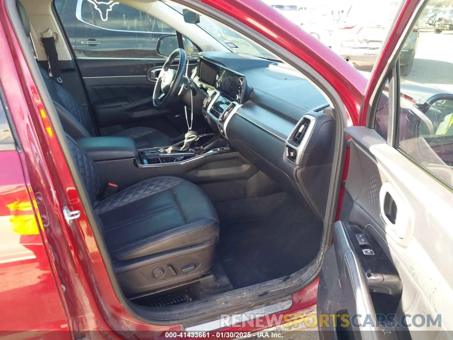 5 Photograph of a damaged car 5XYRK4LF6MG067730 KIA SORENTO 2021